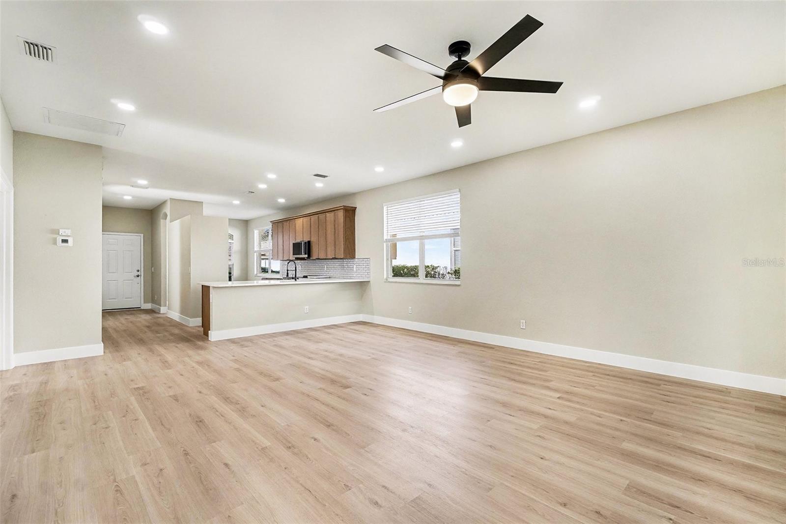 Image 6 of 52 For 3358 Osprey Lane