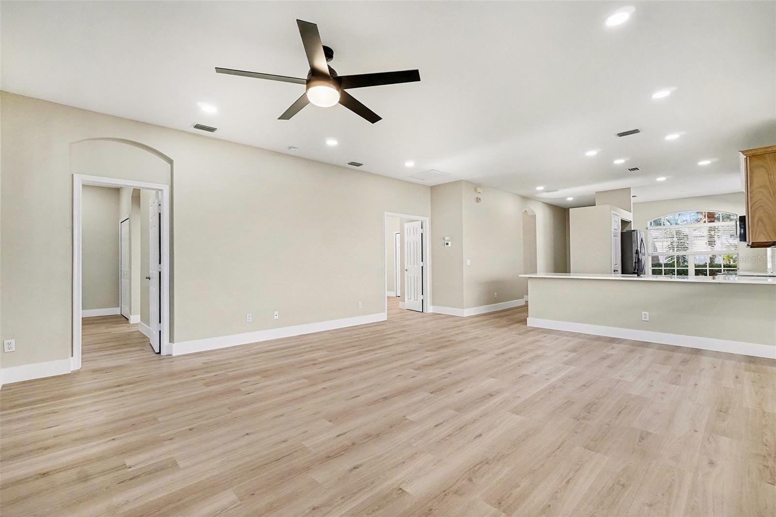 Image 7 of 52 For 3358 Osprey Lane