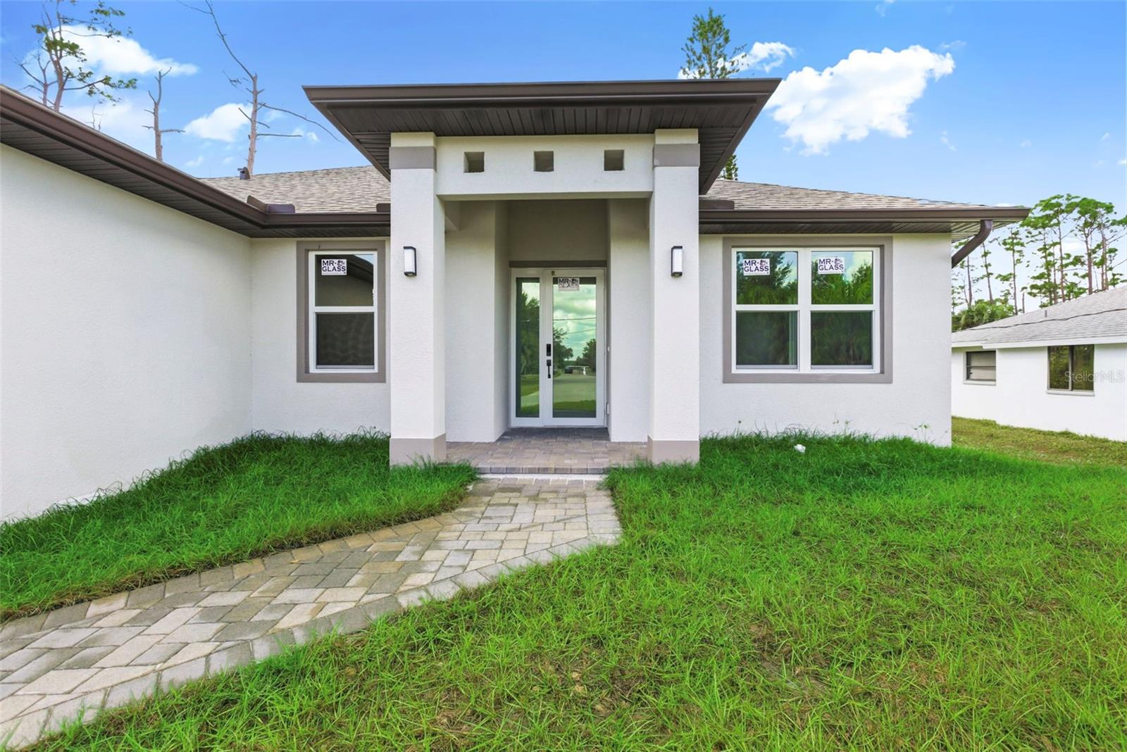 Listing photo id 7 for 13353 Gorman Avenue