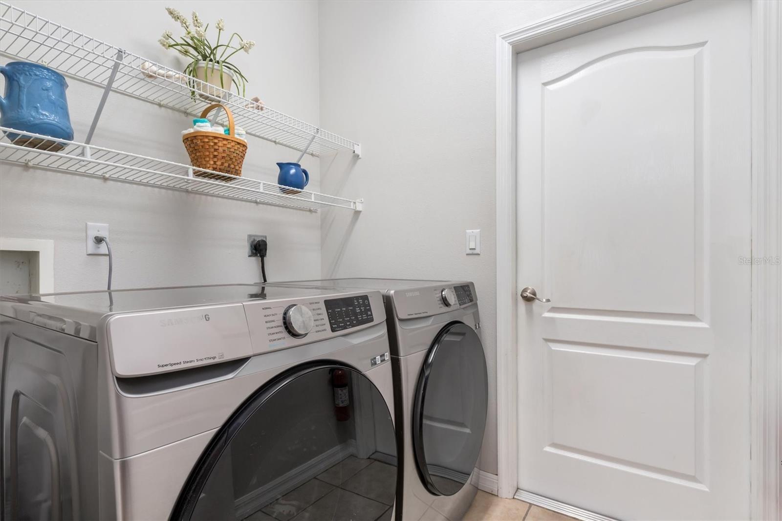 Image 44 of 61 For 4567 Whispering Oaks Dr