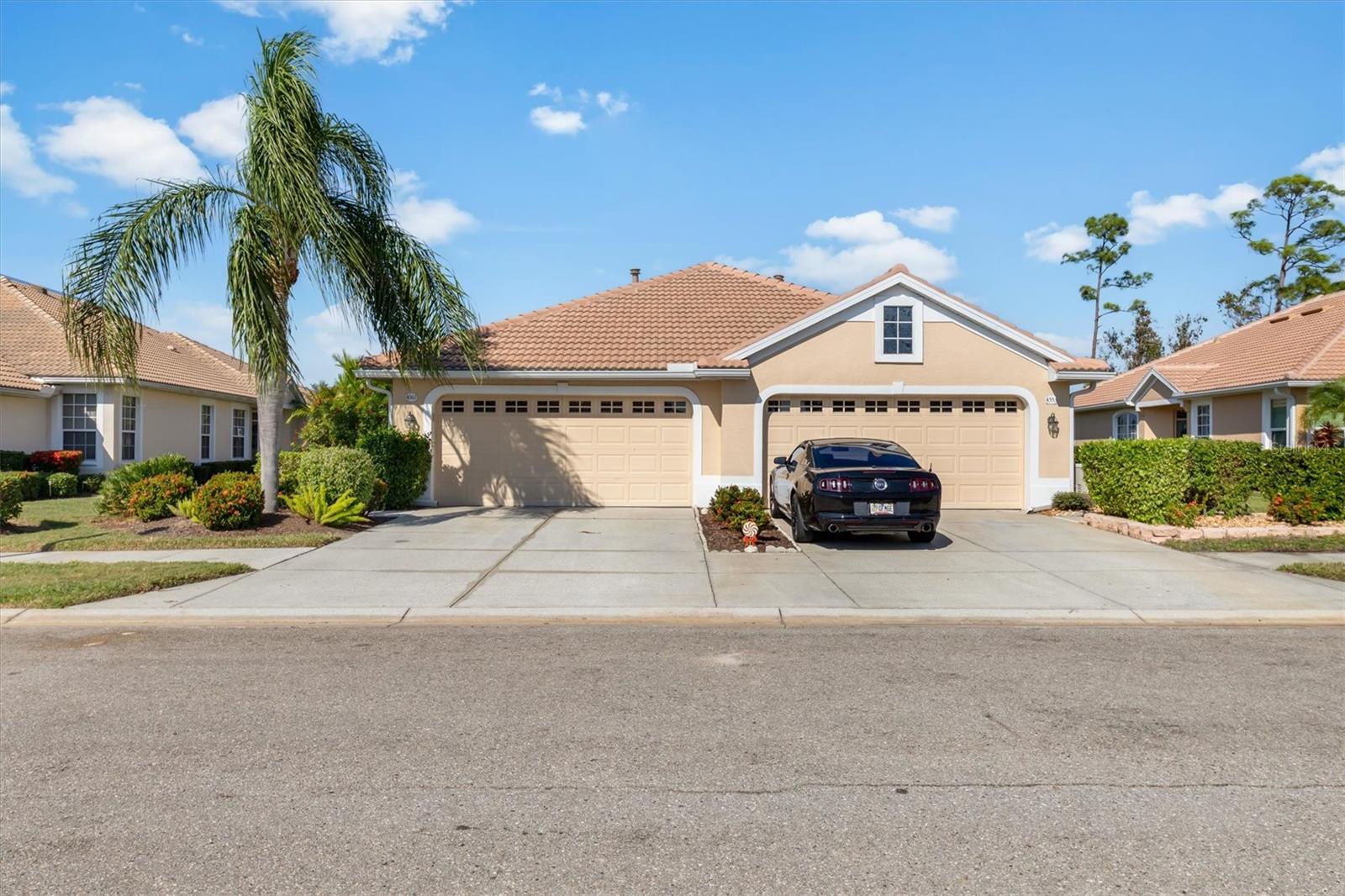 Image 45 of 61 For 4567 Whispering Oaks Dr