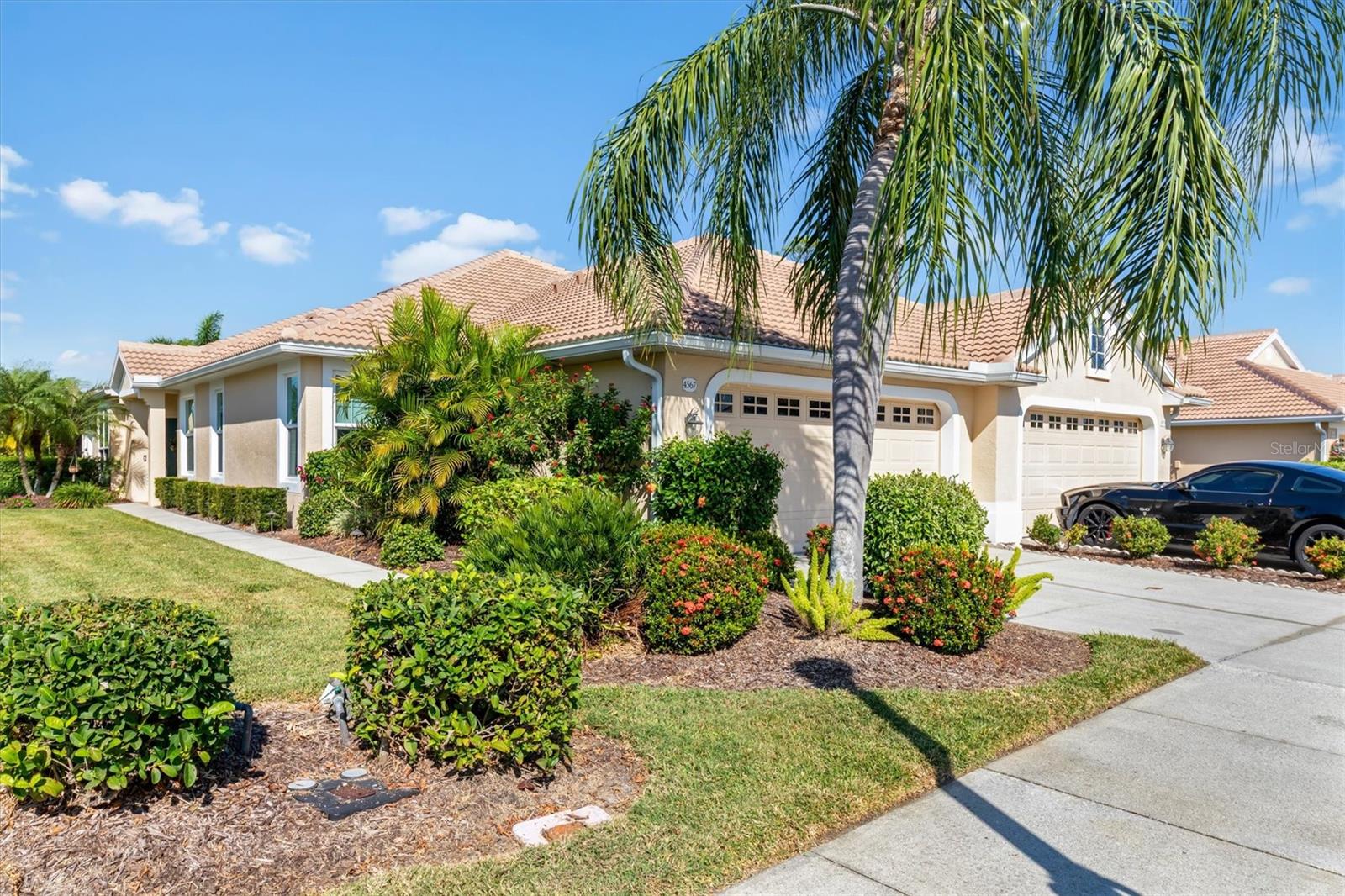 Image 54 of 61 For 4567 Whispering Oaks Dr