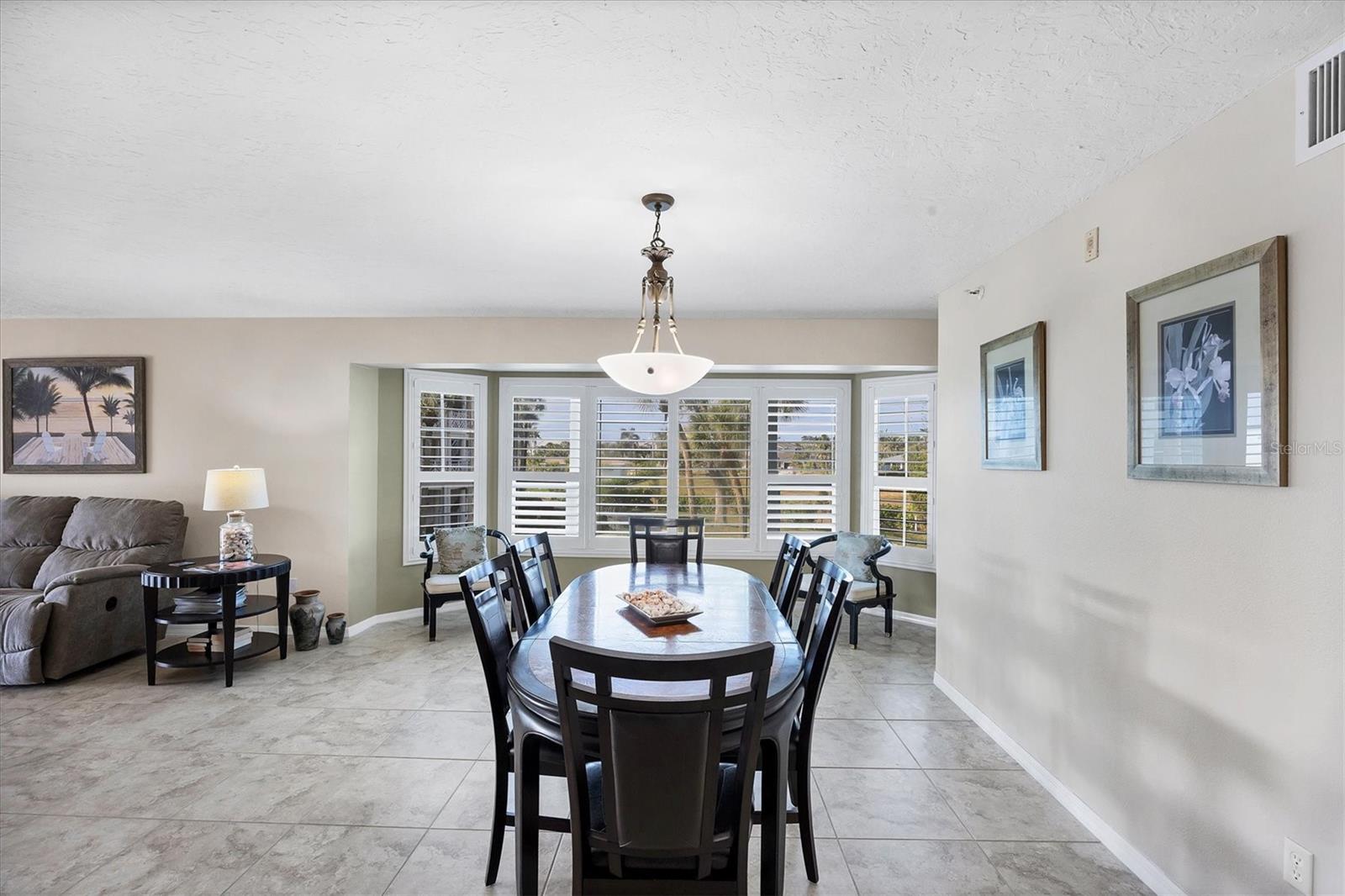 Image 20 of 58 For 11000 Placida Road 2202