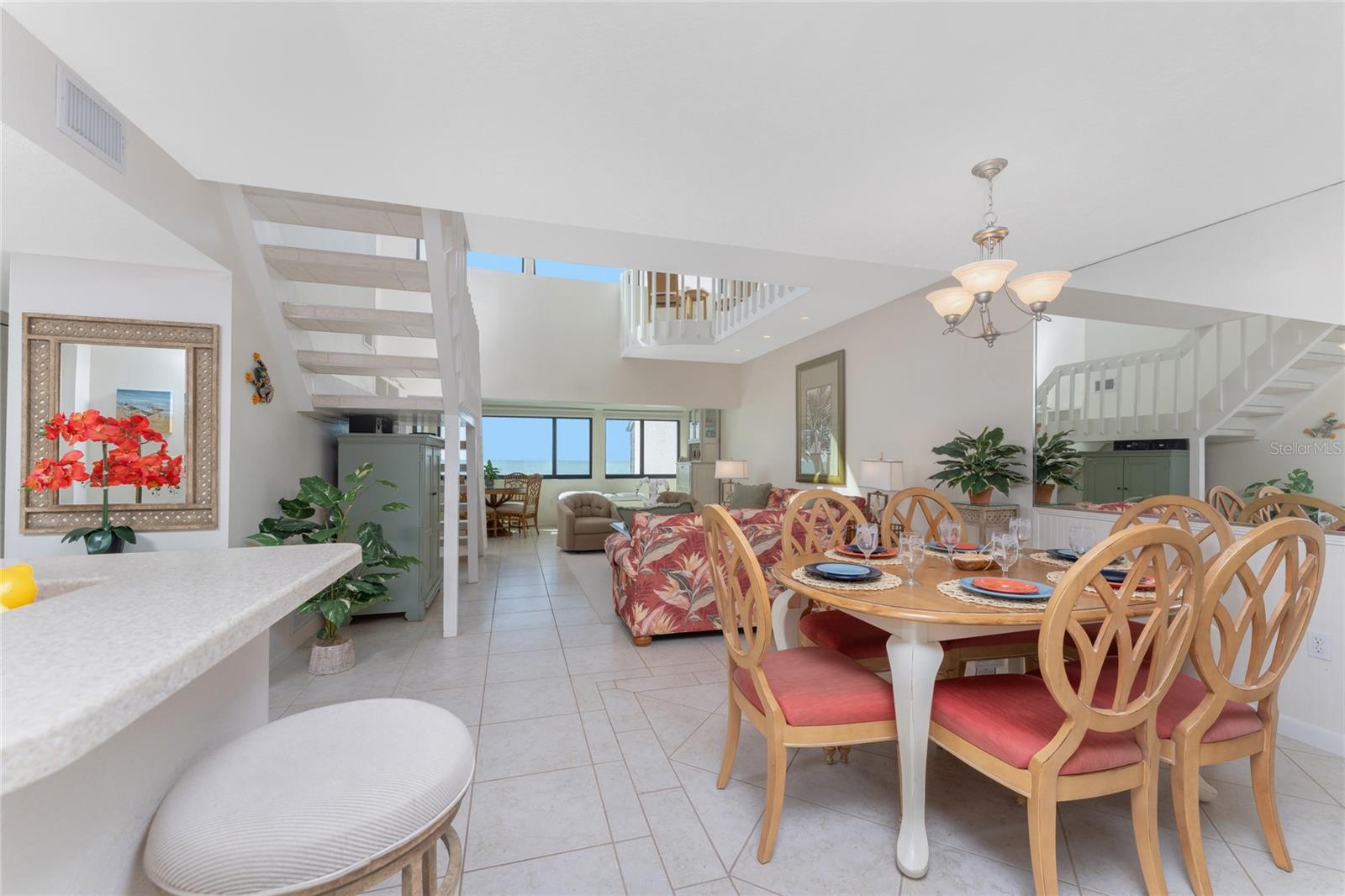 Image 14 of 69 For 2950 Beach Road B522