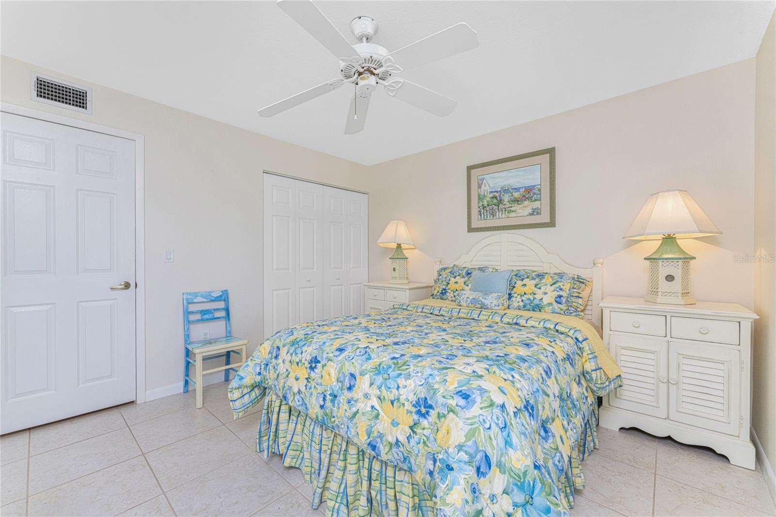 Image 30 of 69 For 2950 Beach Road B522