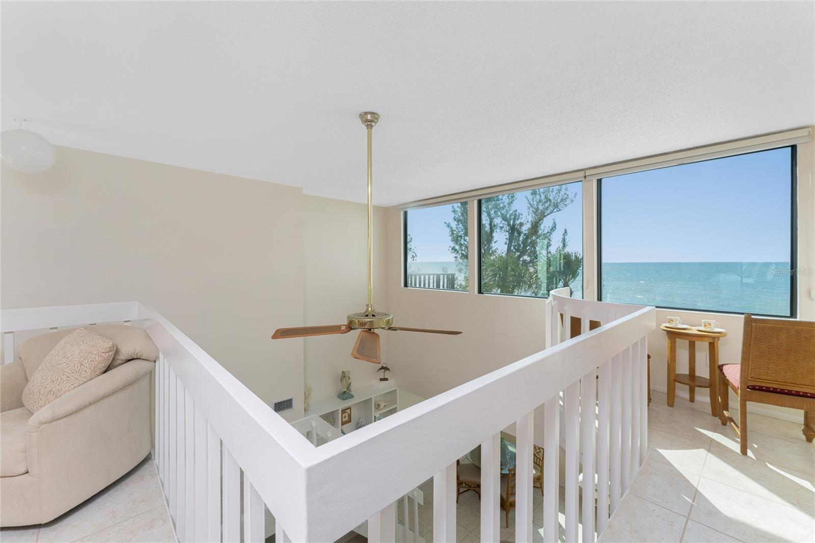 Image 42 of 69 For 2950 Beach Road B522