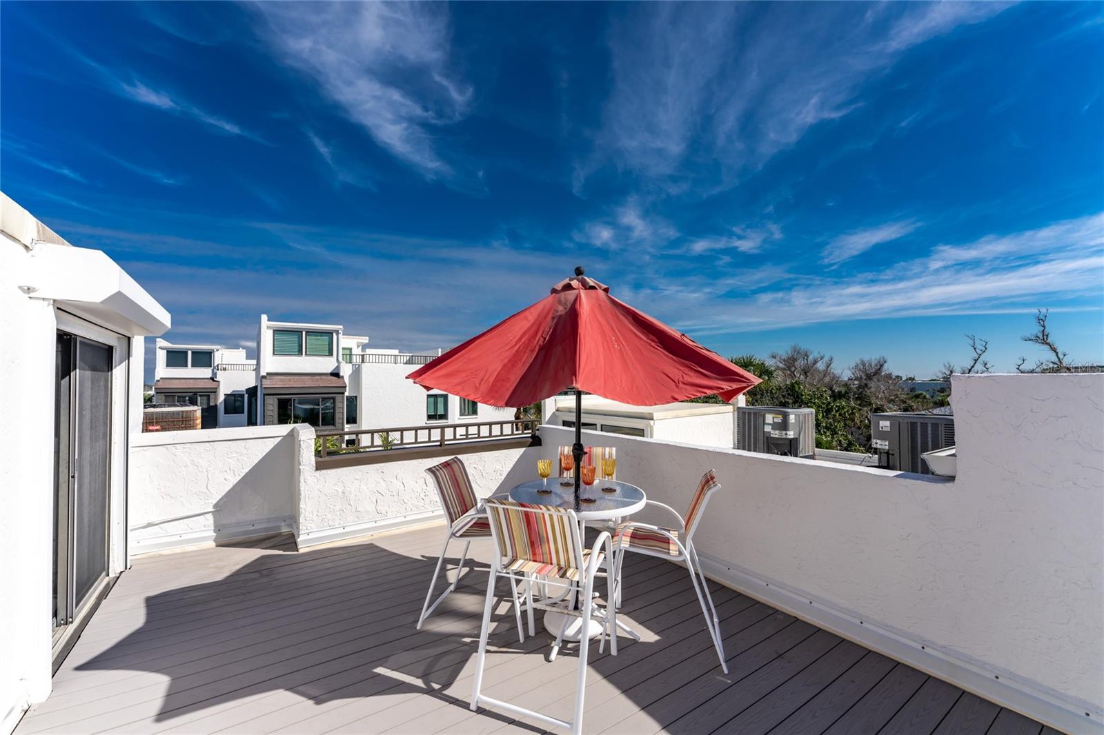 Image 49 of 69 For 2950 Beach Road B522