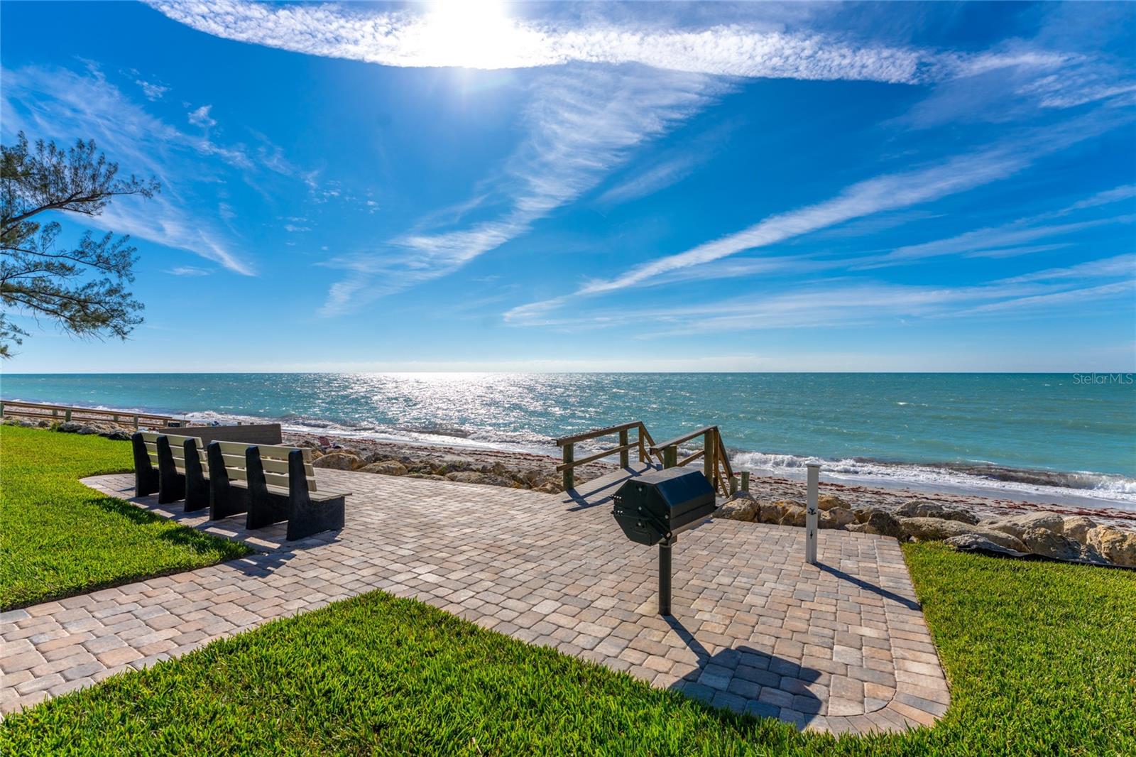 Image 60 of 69 For 2950 Beach Road B522