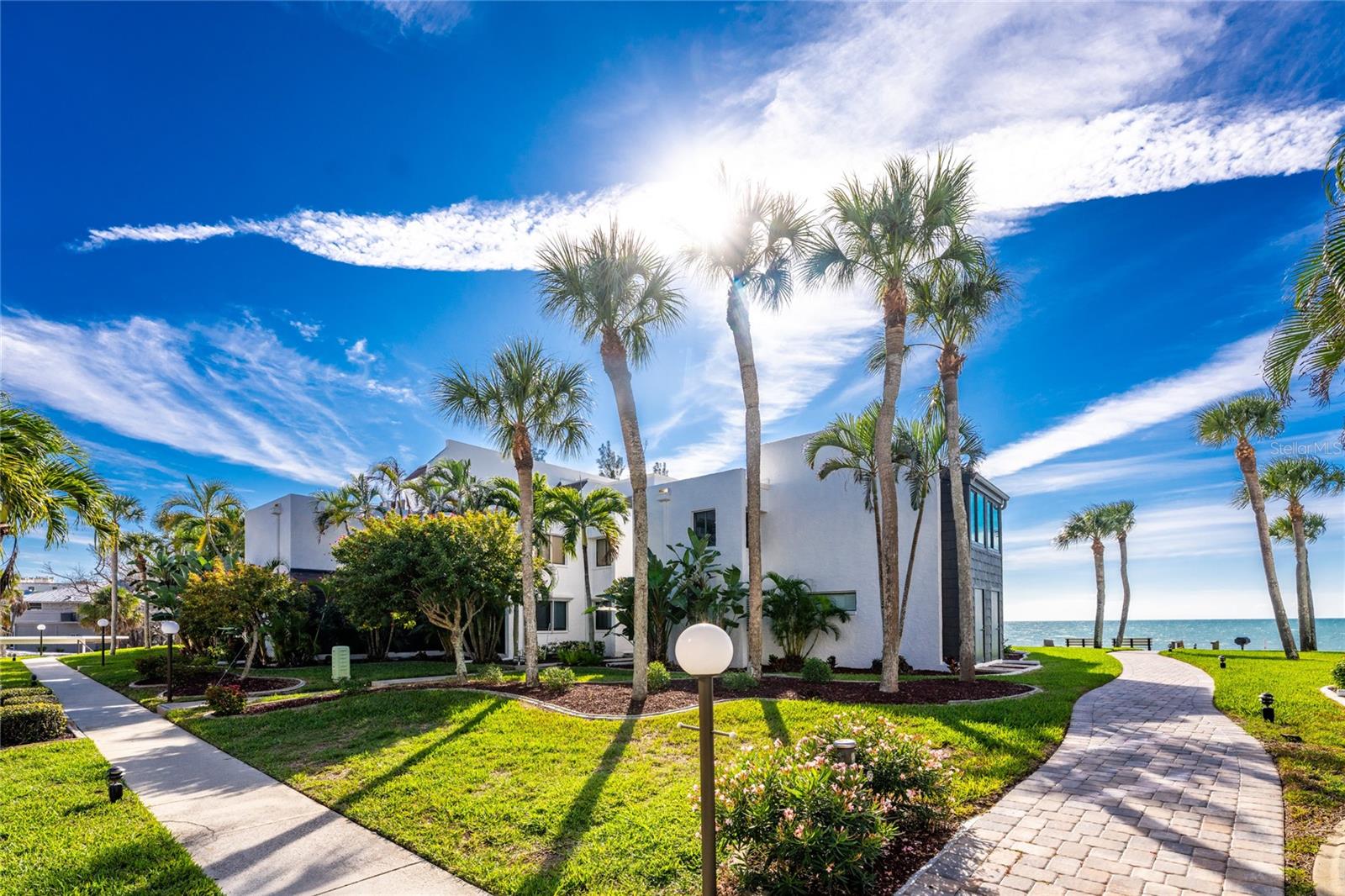 Image 61 of 69 For 2950 Beach Road B522