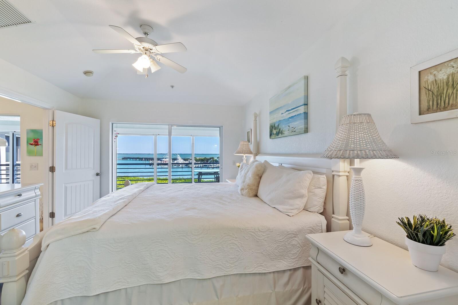 Image 9 of 21 For 5856 Gasparilla Road Mv28