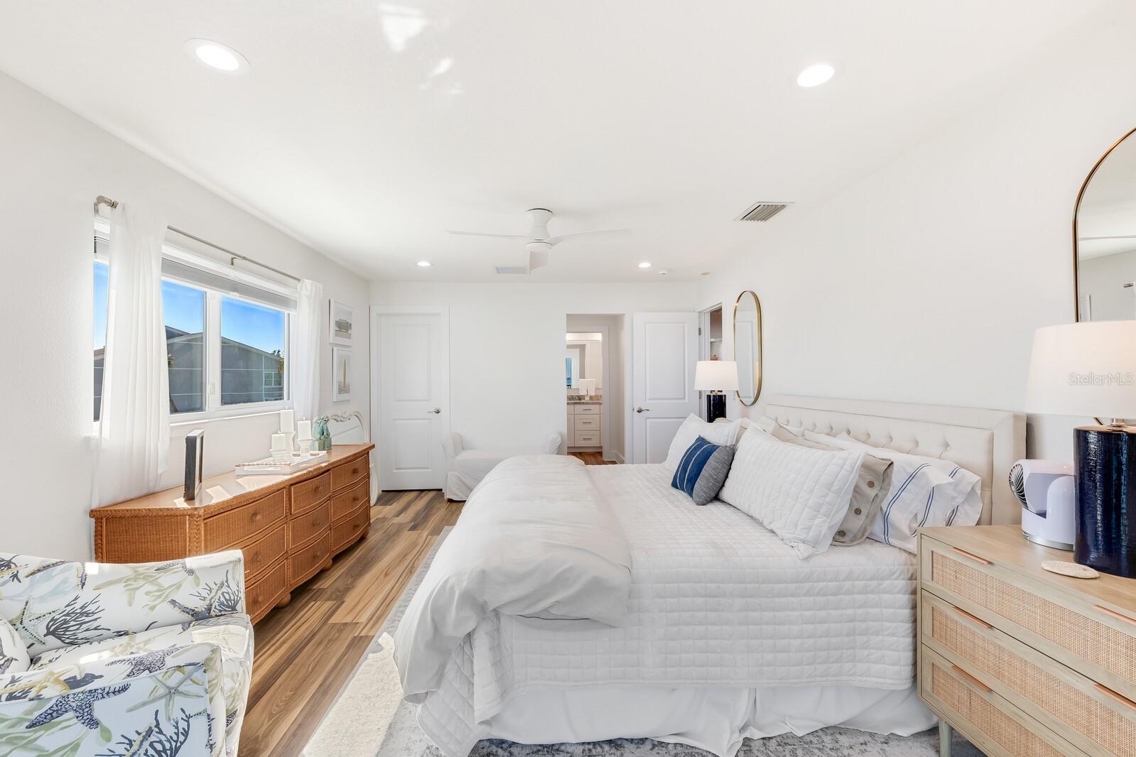 Image 11 of 24 For 6040 Boca Grande Causeway A12