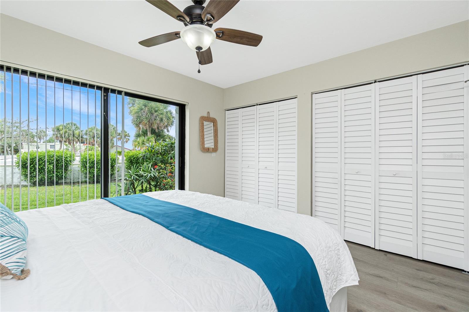 Image 26 of 43 For 2955 Beach Road A411