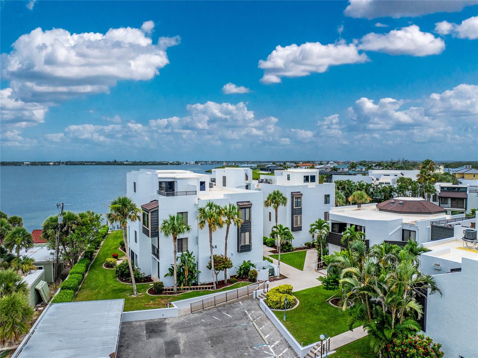 Image 43 of 43 For 2955 Beach Road A411