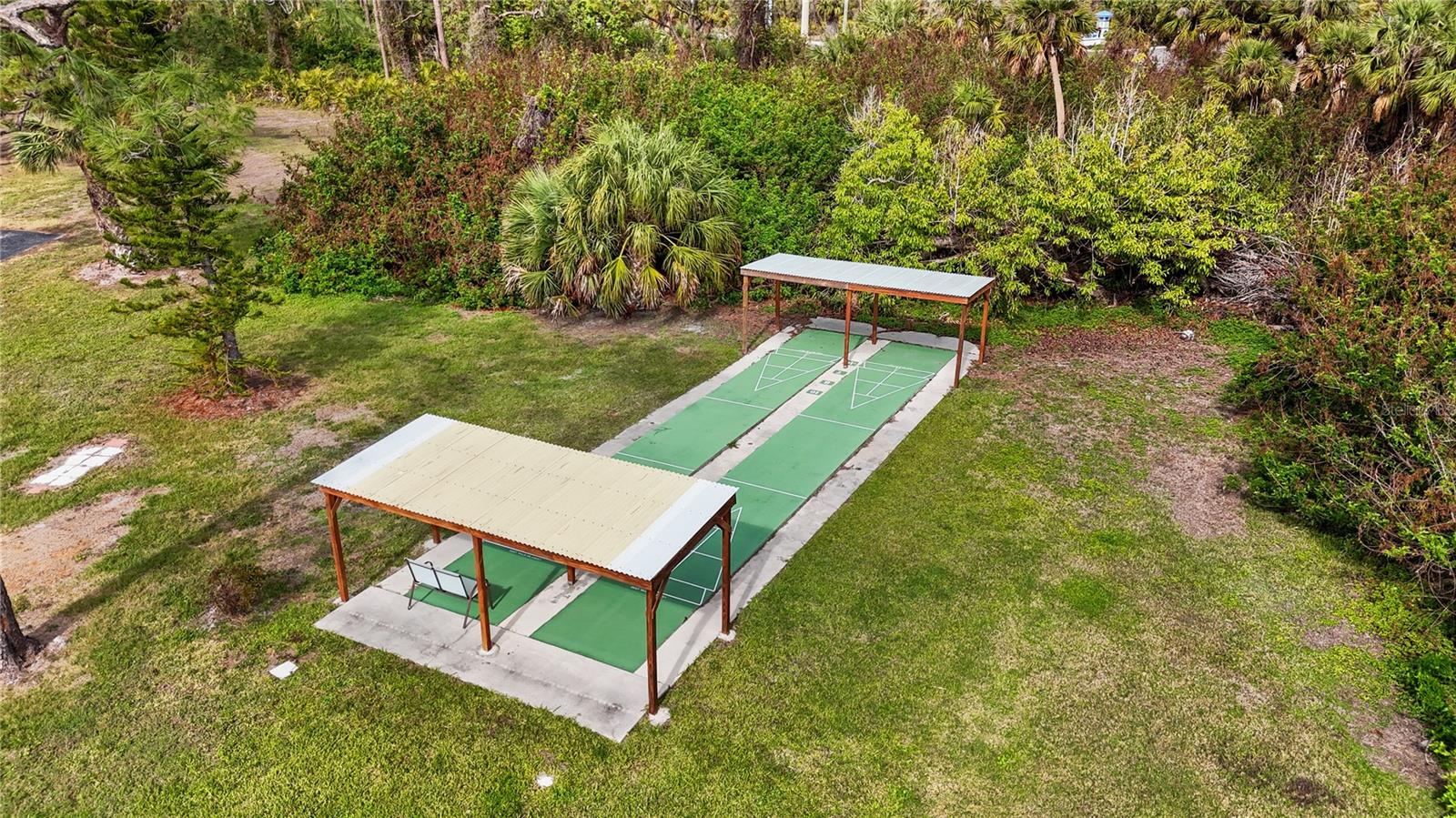 Image 30 of 37 For 4260 Placida Road 14c