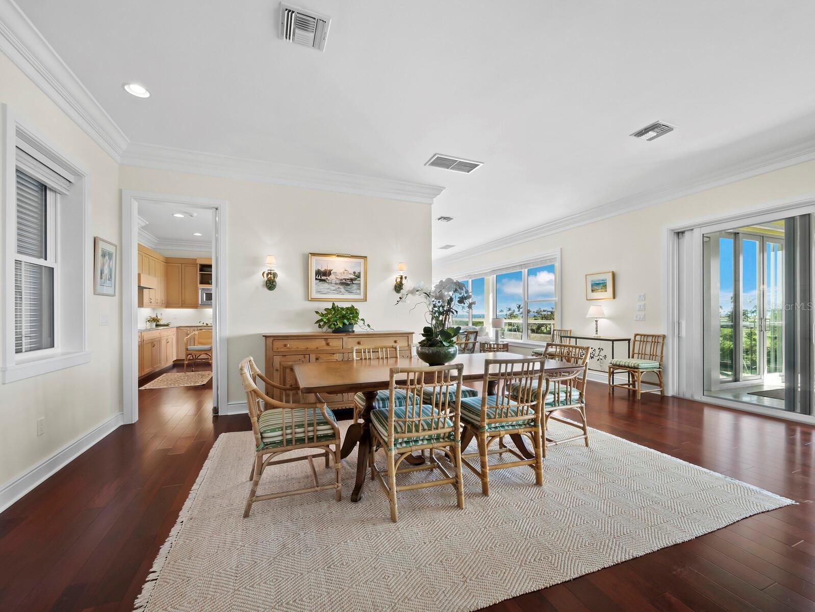 Image 14 of 89 For 1600 Jean Lafitte Drive