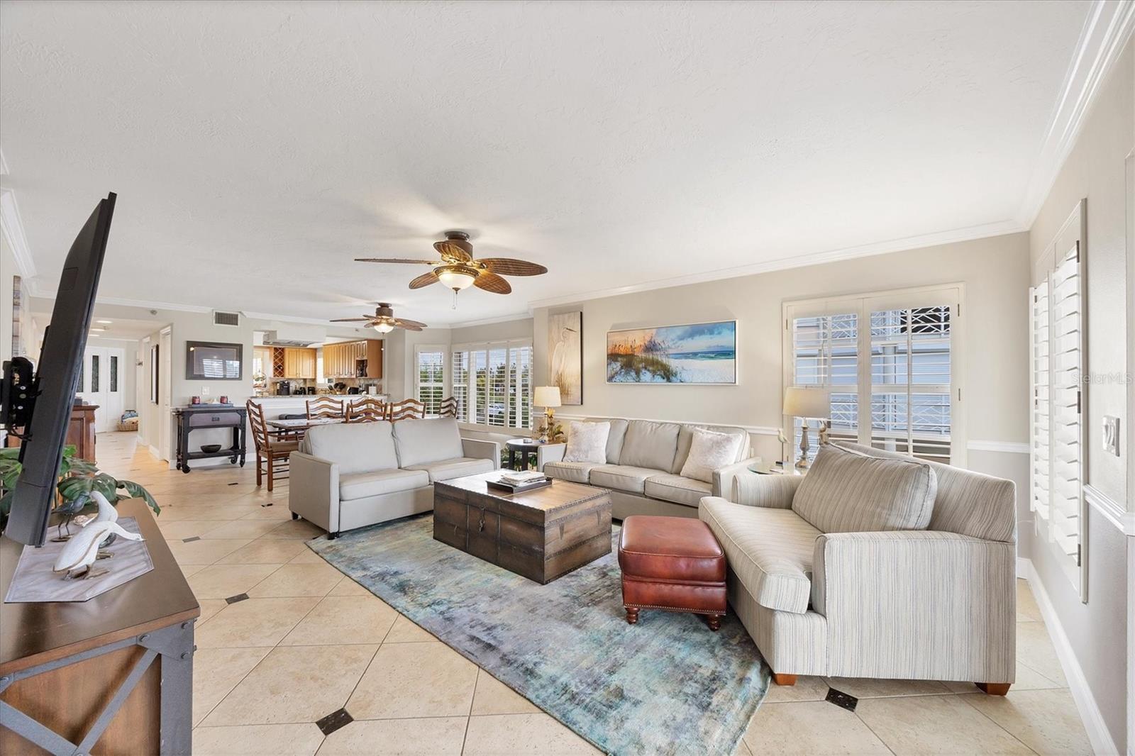 Image 12 of 58 For 11000 Placida Road 1601