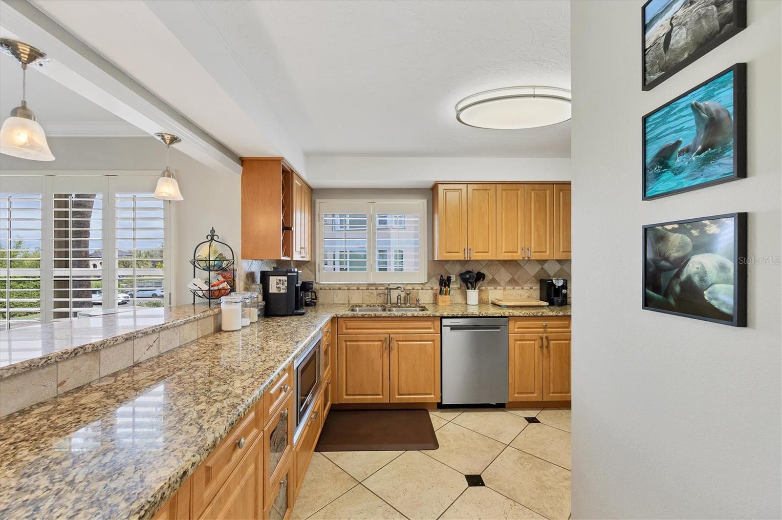 Image 13 of 58 For 11000 Placida Road 1601