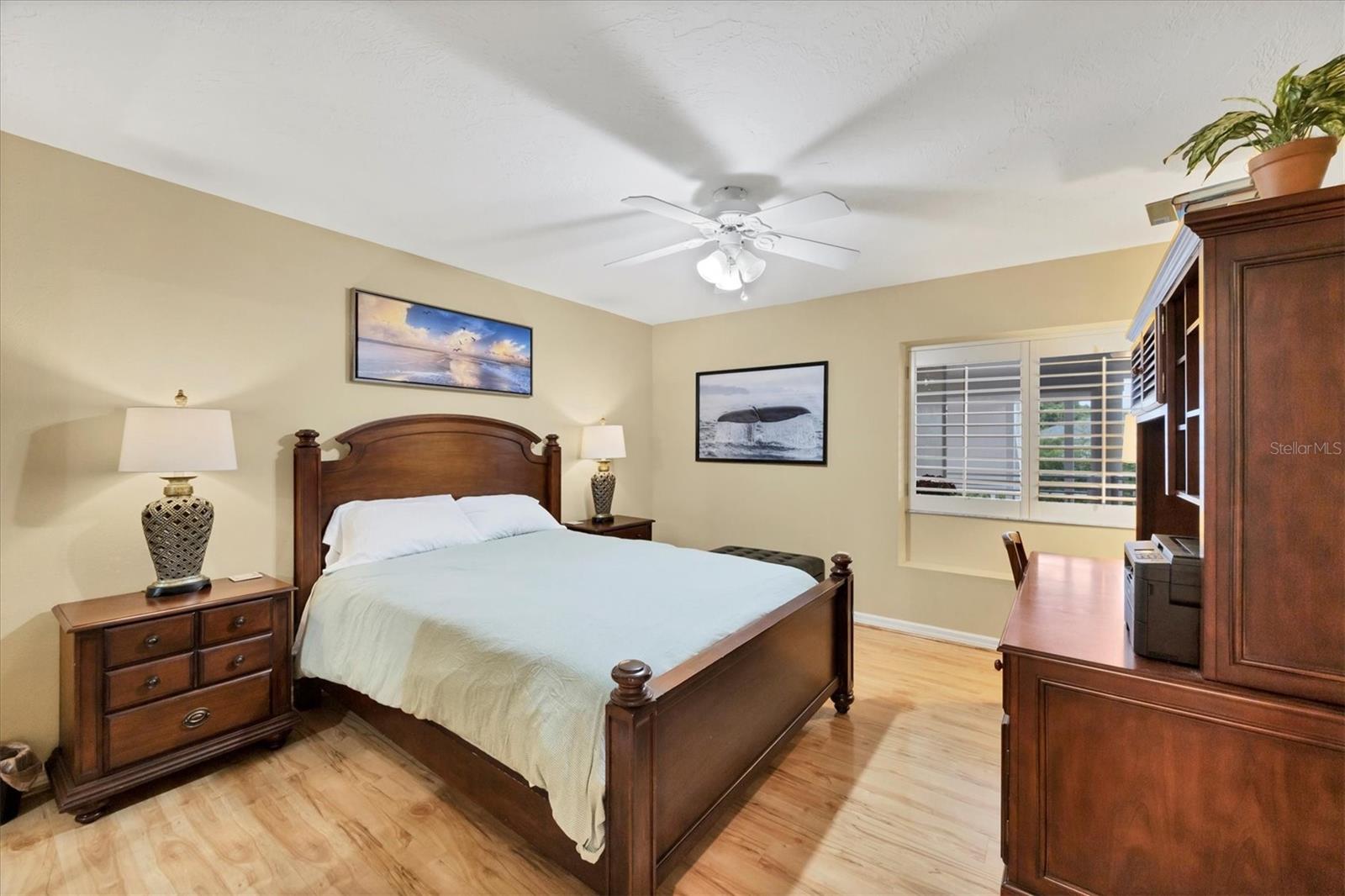 Image 23 of 58 For 11000 Placida Road 1601