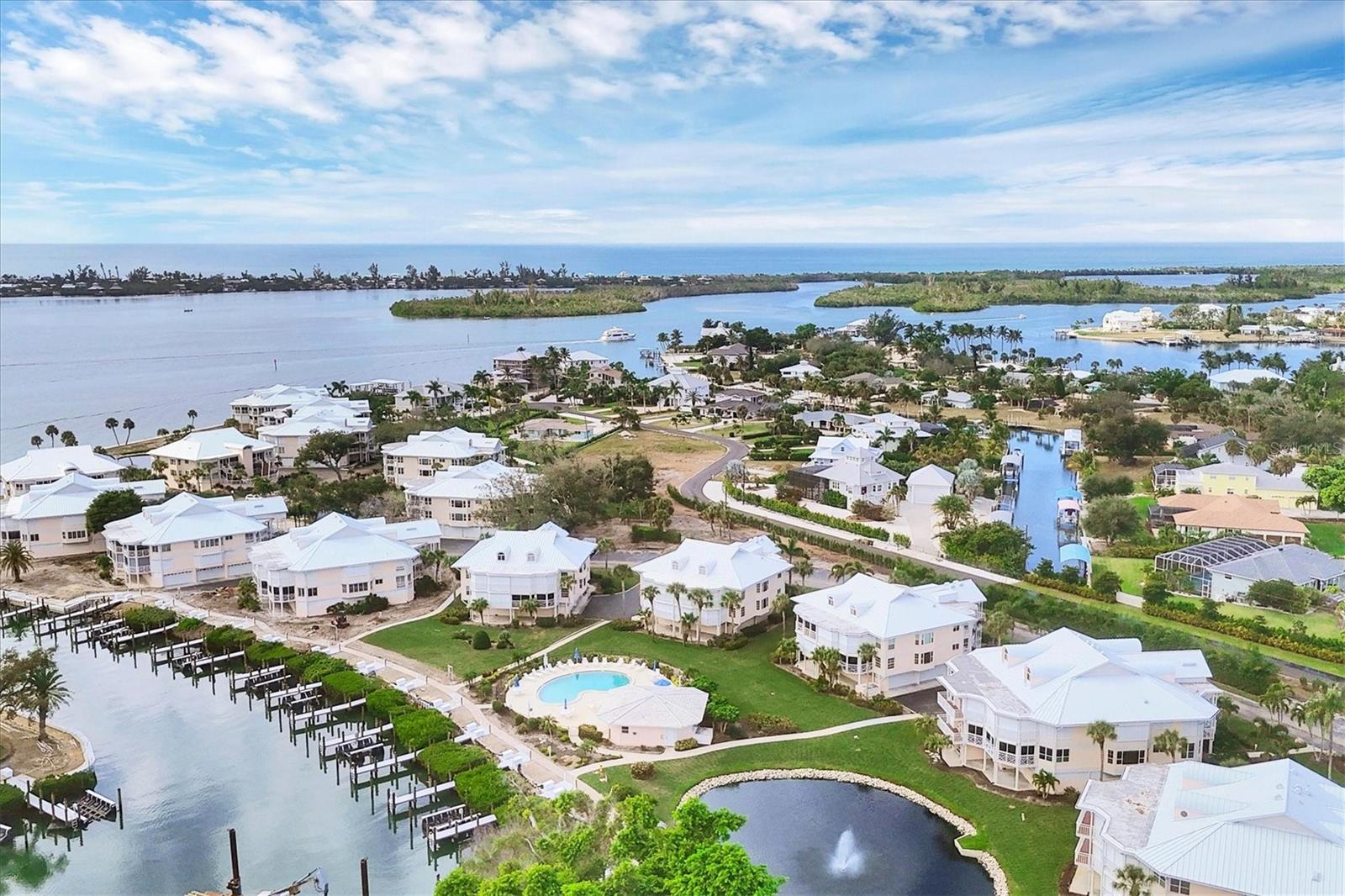 Image 27 of 58 For 11000 Placida Road 1601