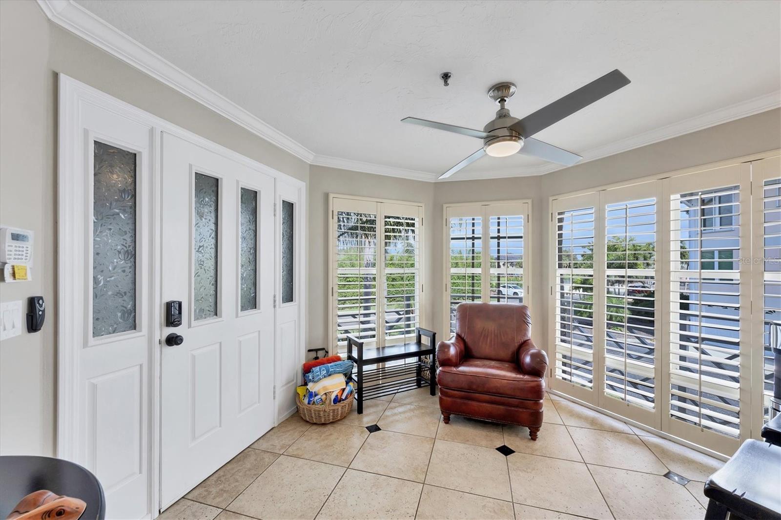 Image 4 of 58 For 11000 Placida Road 1601