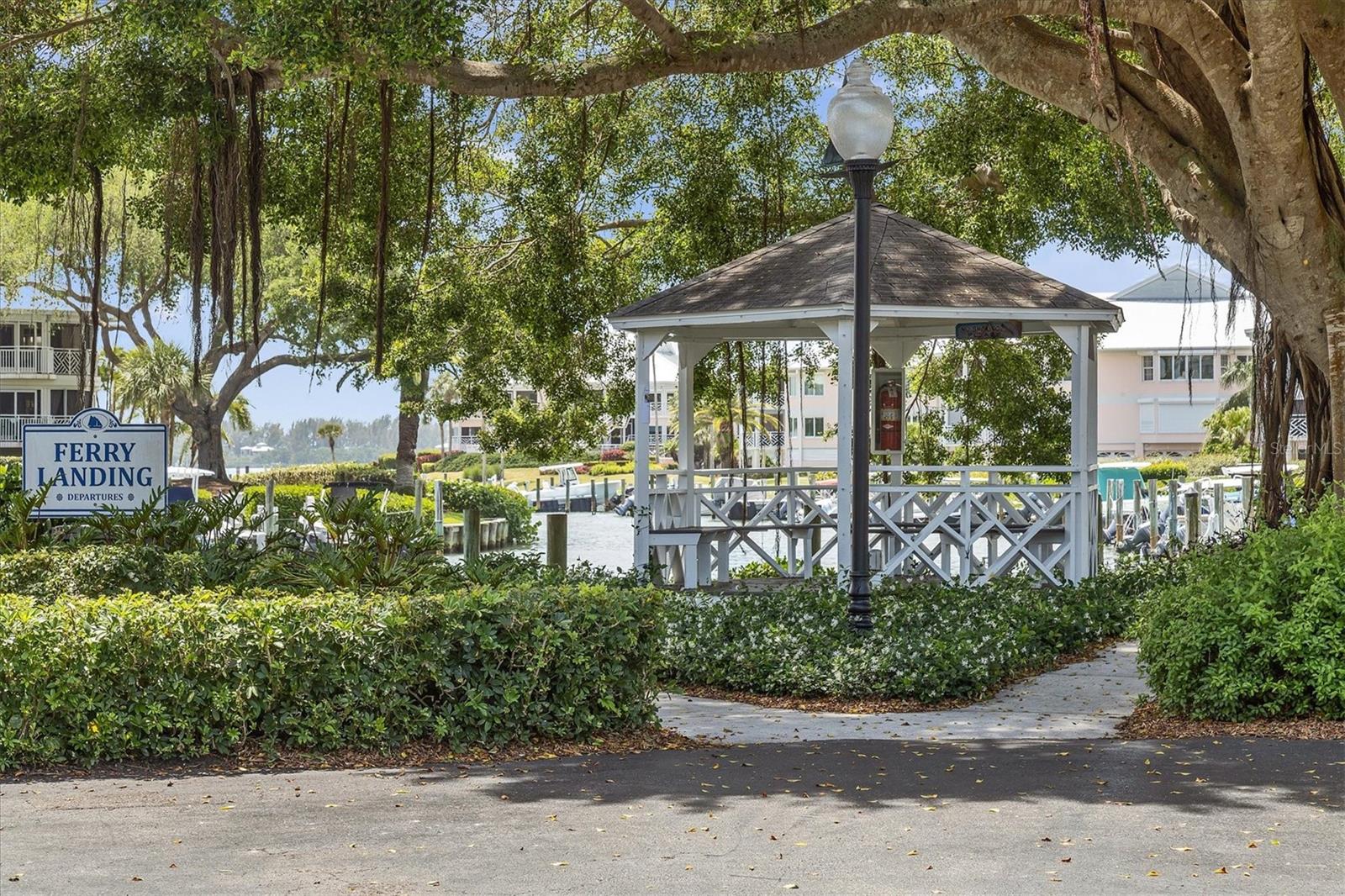 Image 46 of 58 For 11000 Placida Road 1601