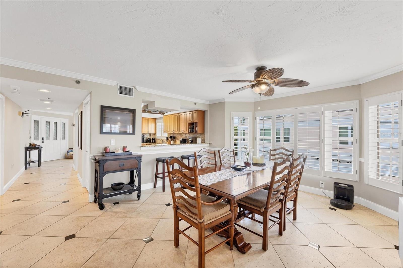 Image 7 of 58 For 11000 Placida Road 1601