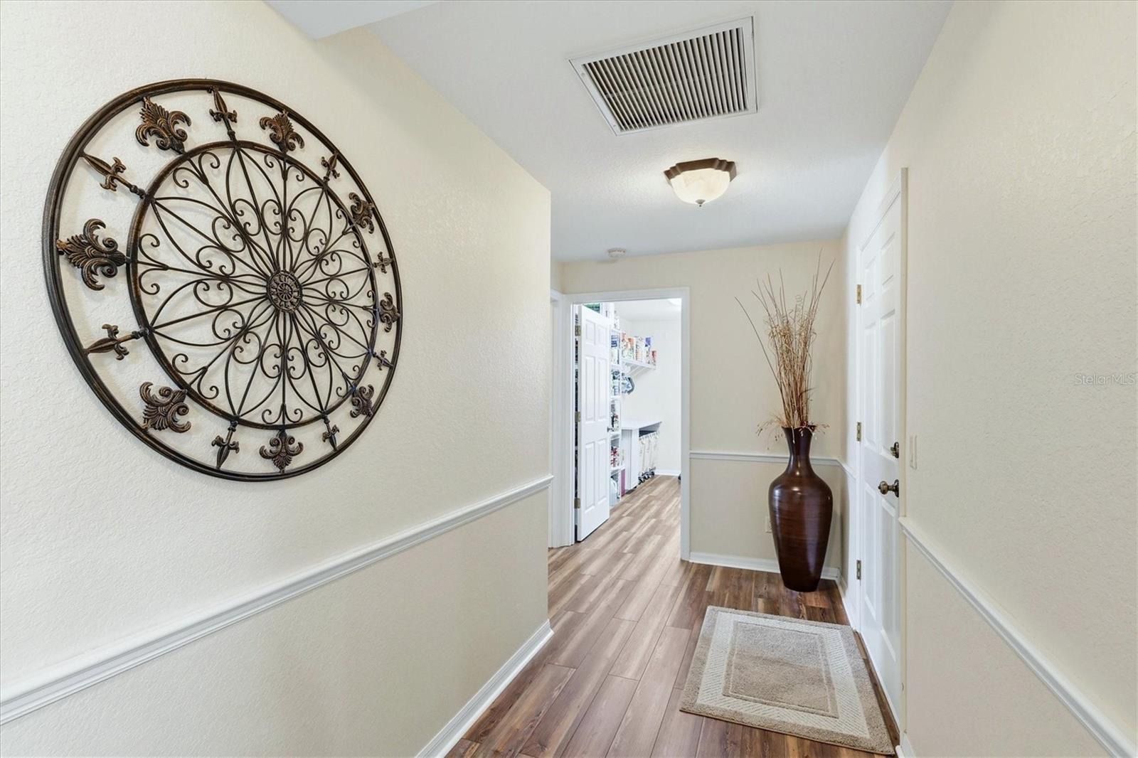 Image 17 of 40 For 3492 Discovery Drive