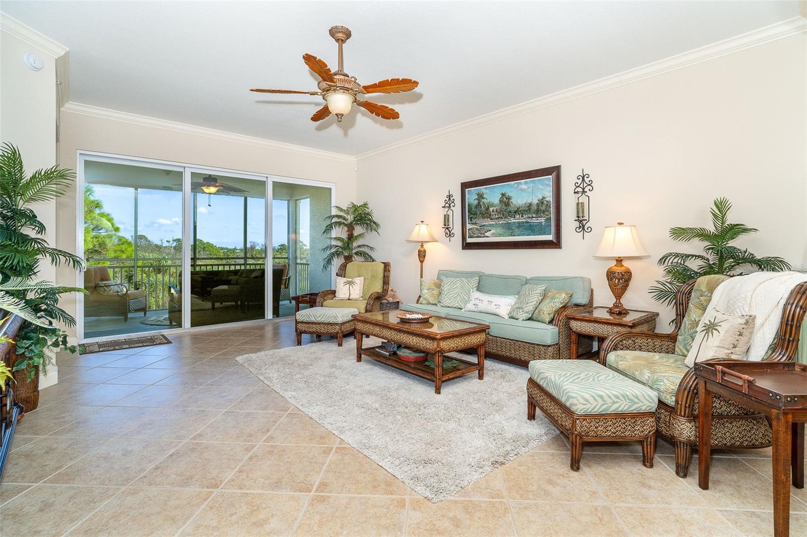 Image 13 of 48 For 8561 Amberjack Circle 203