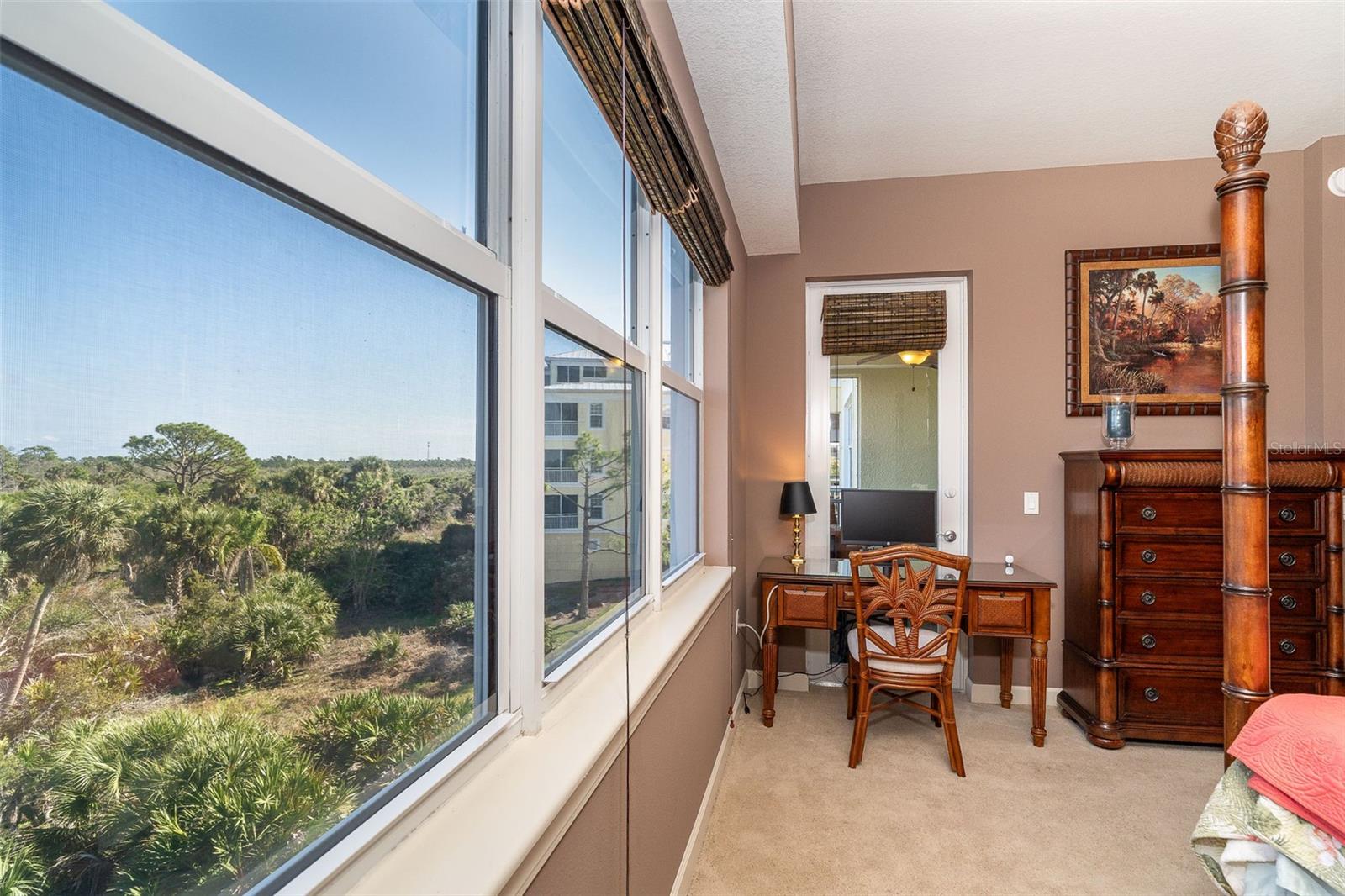 Image 20 of 48 For 8561 Amberjack Circle 203