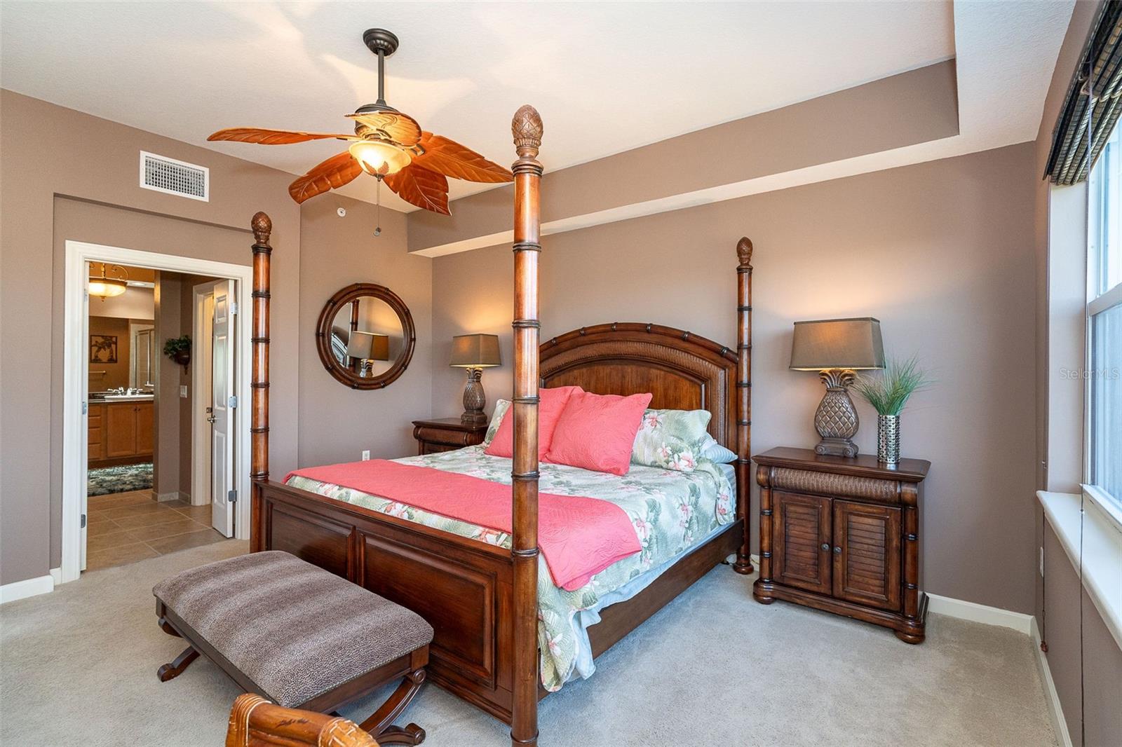 Image 21 of 48 For 8561 Amberjack Circle 203