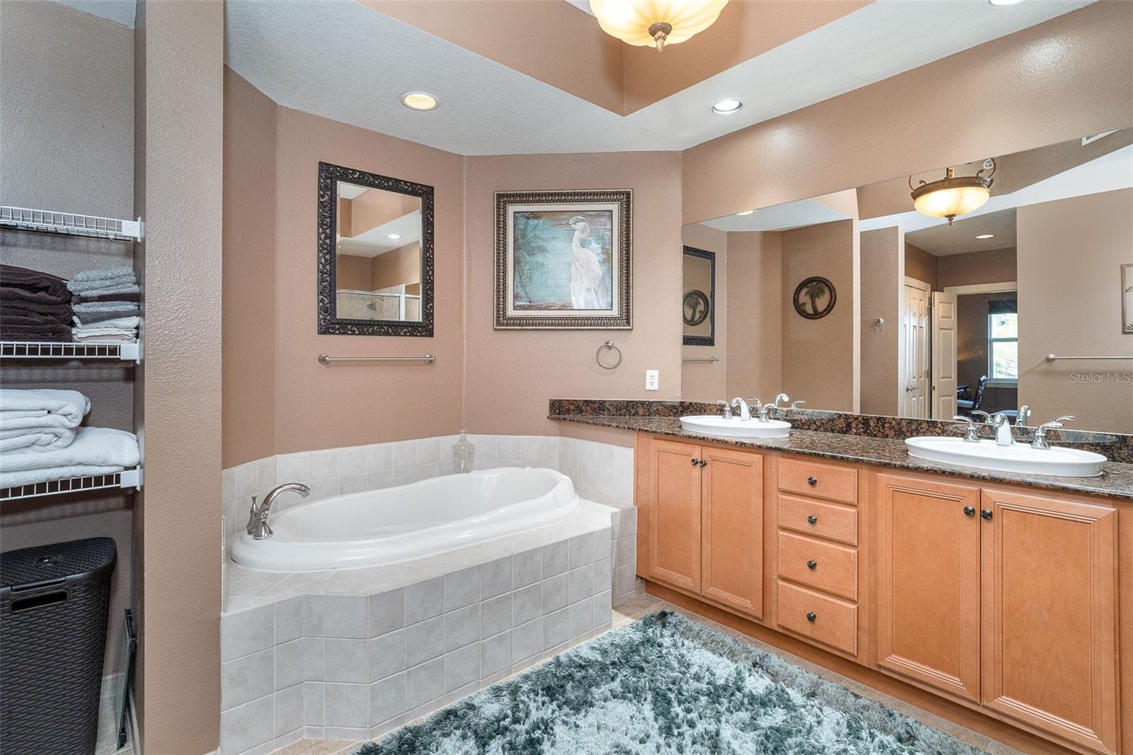 Image 23 of 48 For 8561 Amberjack Circle 203