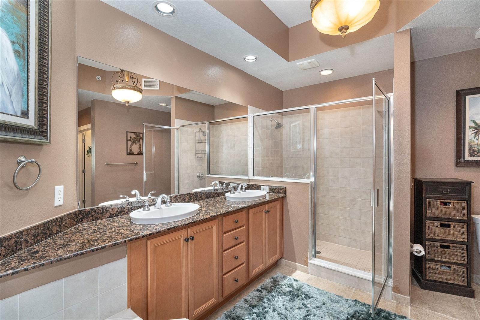 Image 24 of 48 For 8561 Amberjack Circle 203