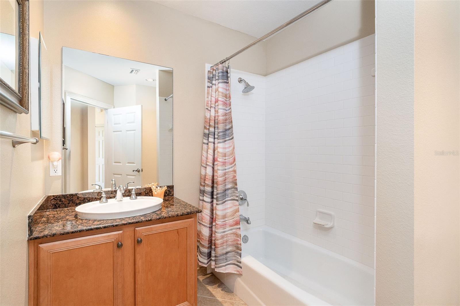 Image 29 of 48 For 8561 Amberjack Circle 203