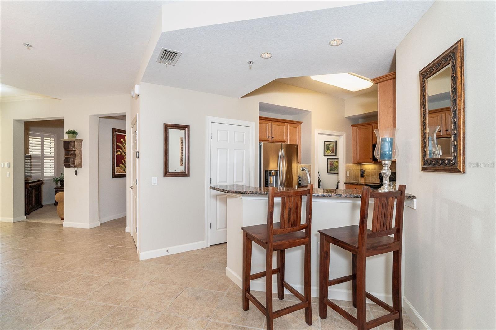 Image 4 of 48 For 8561 Amberjack Circle 203