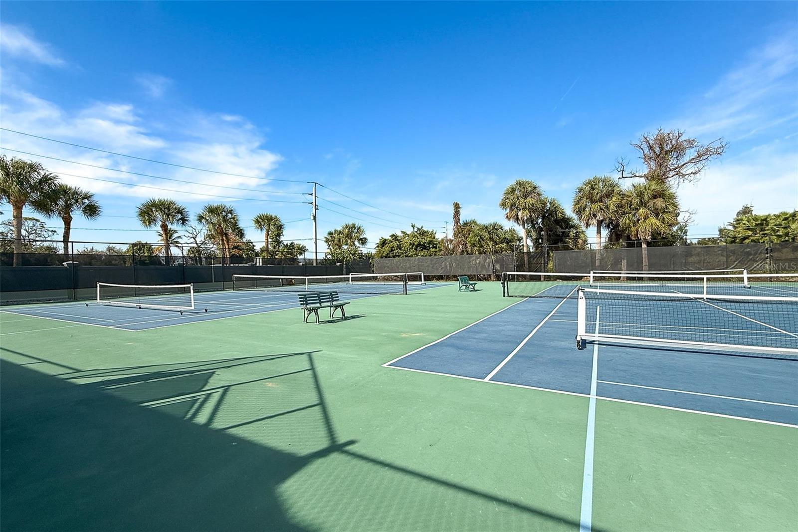 Image 41 of 48 For 8561 Amberjack Circle 203