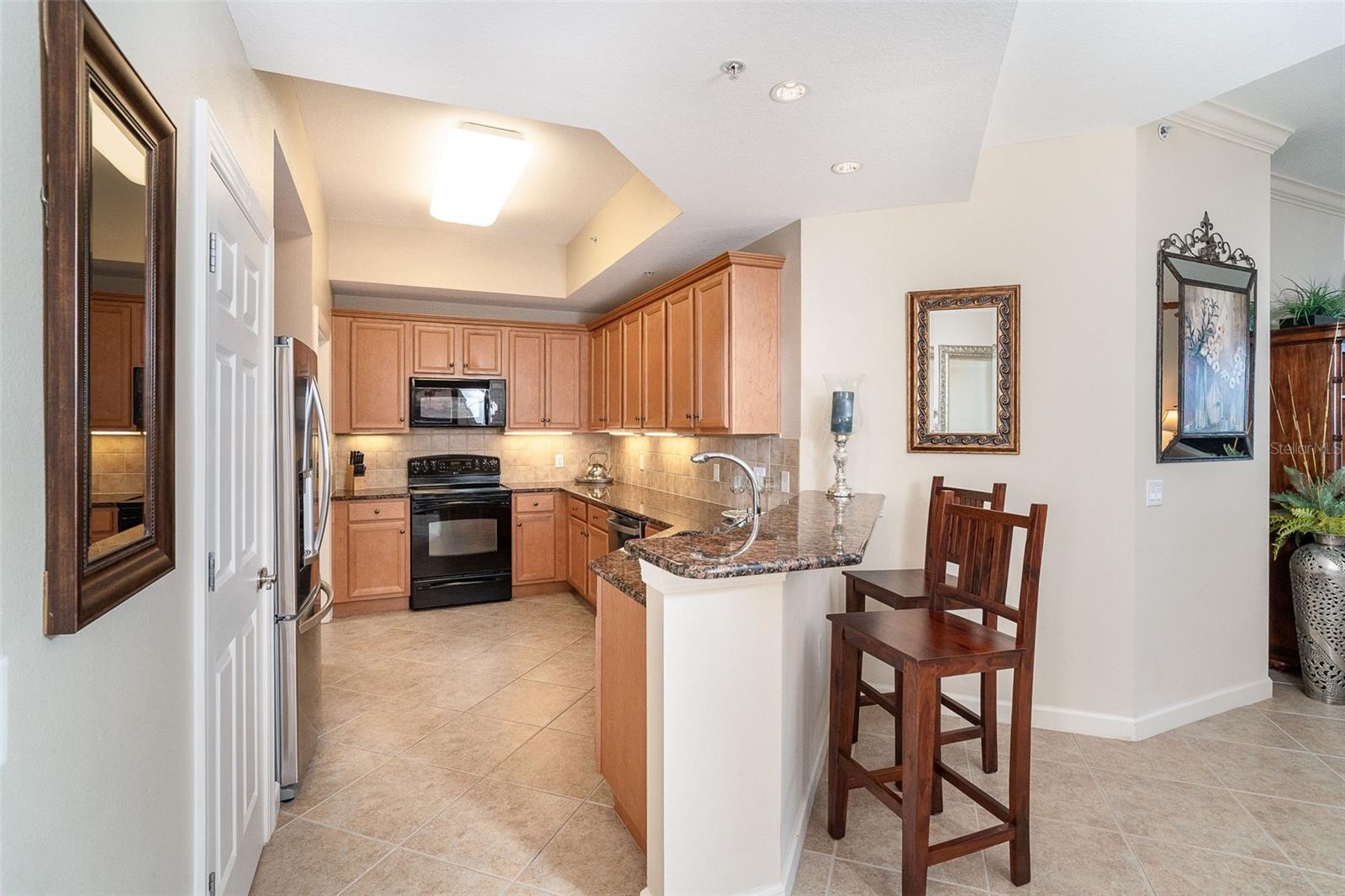 Image 5 of 48 For 8561 Amberjack Circle 203