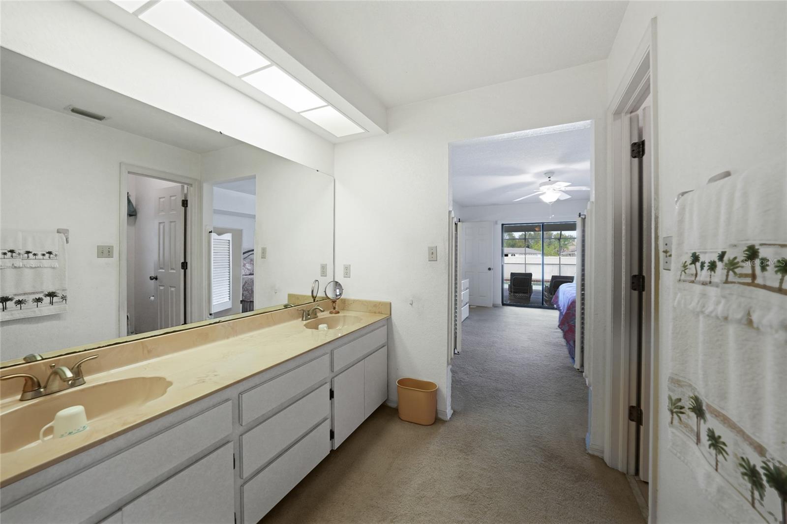 Image 23 of 54 For 22422 Blanchard Avenue