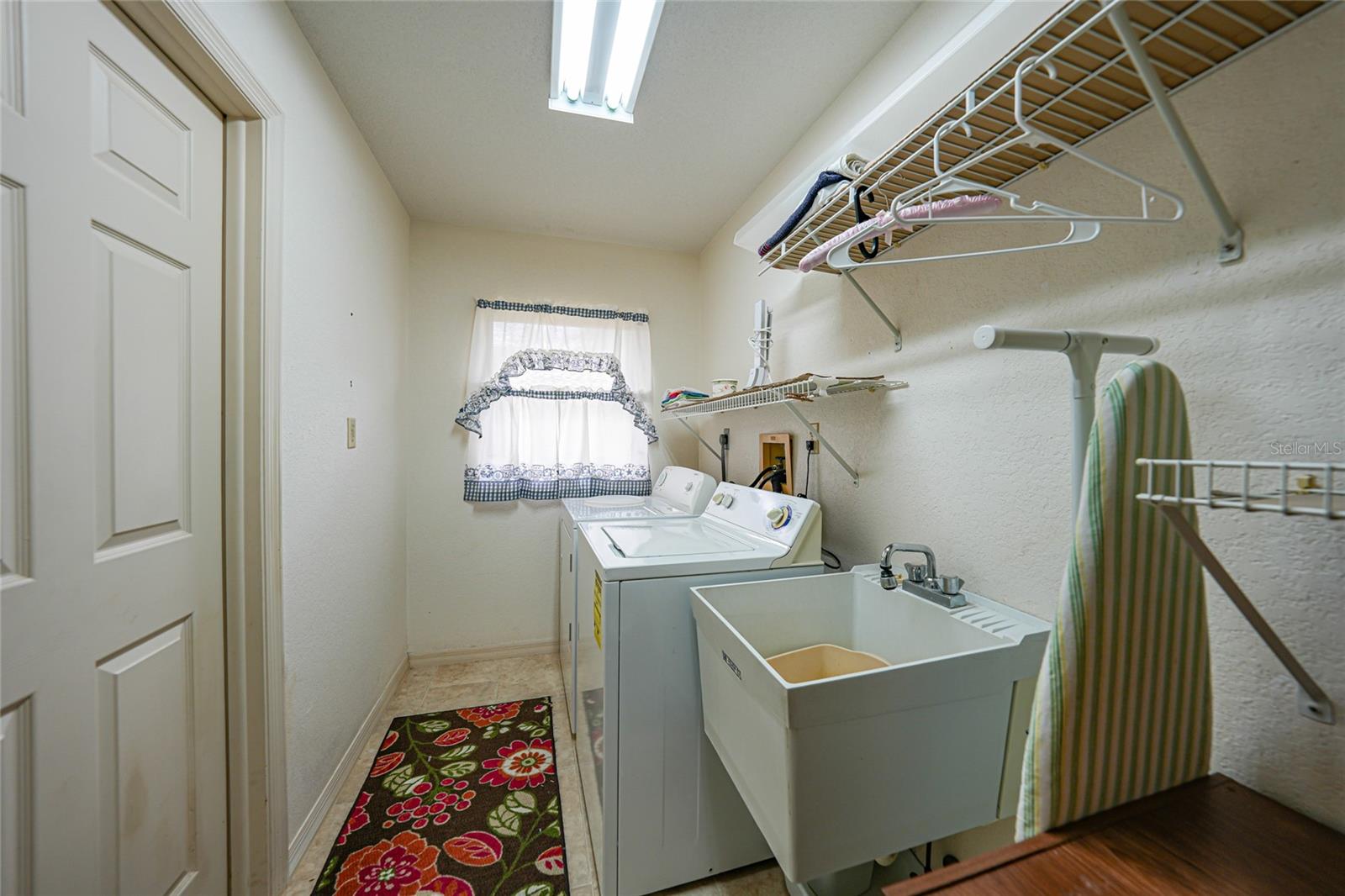 Image 34 of 54 For 22422 Blanchard Avenue