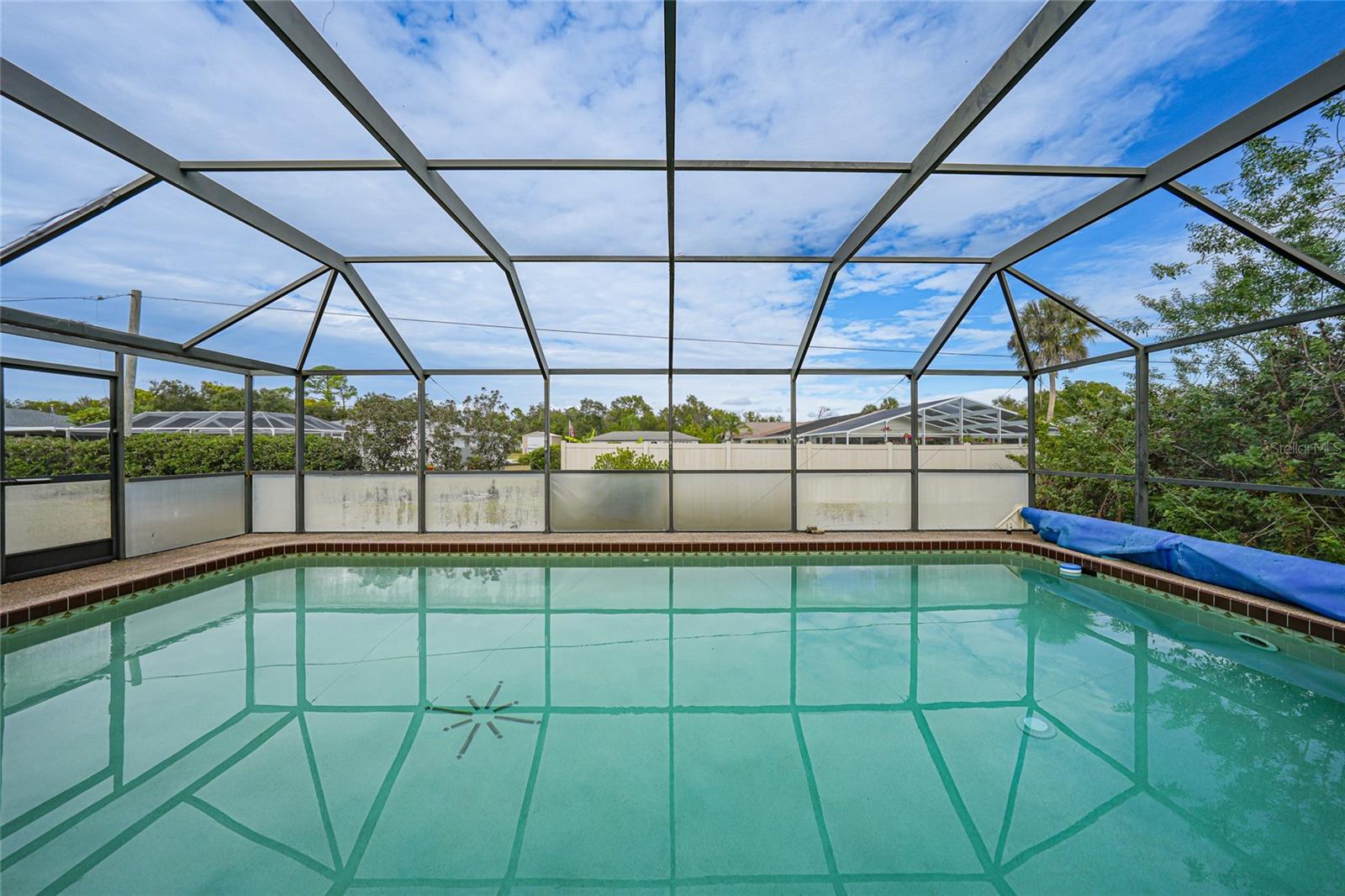 Image 40 of 54 For 22422 Blanchard Avenue