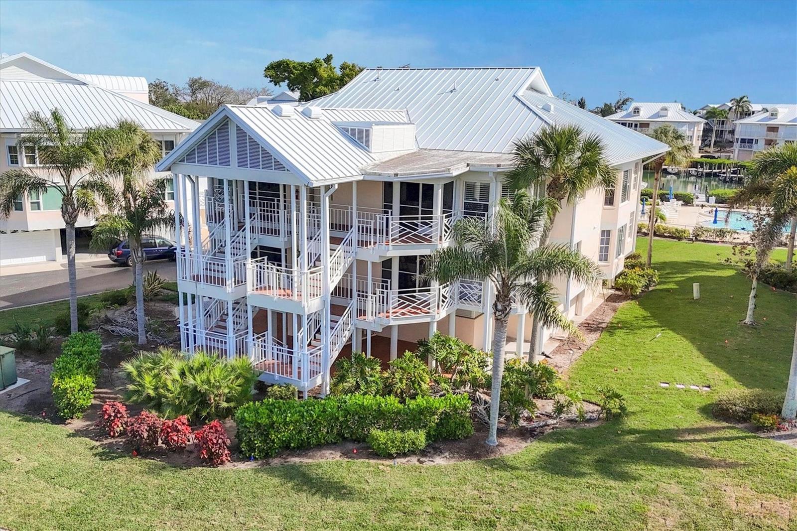 Image 2 of 42 For 11000 Placida Road 1604