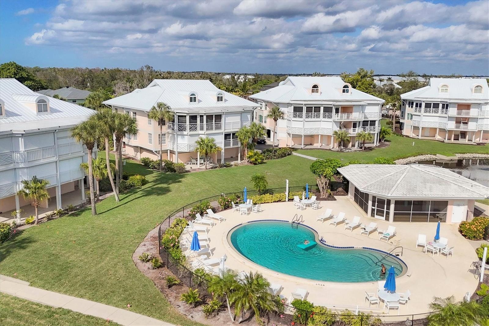 Image 32 of 42 For 11000 Placida Road 1604