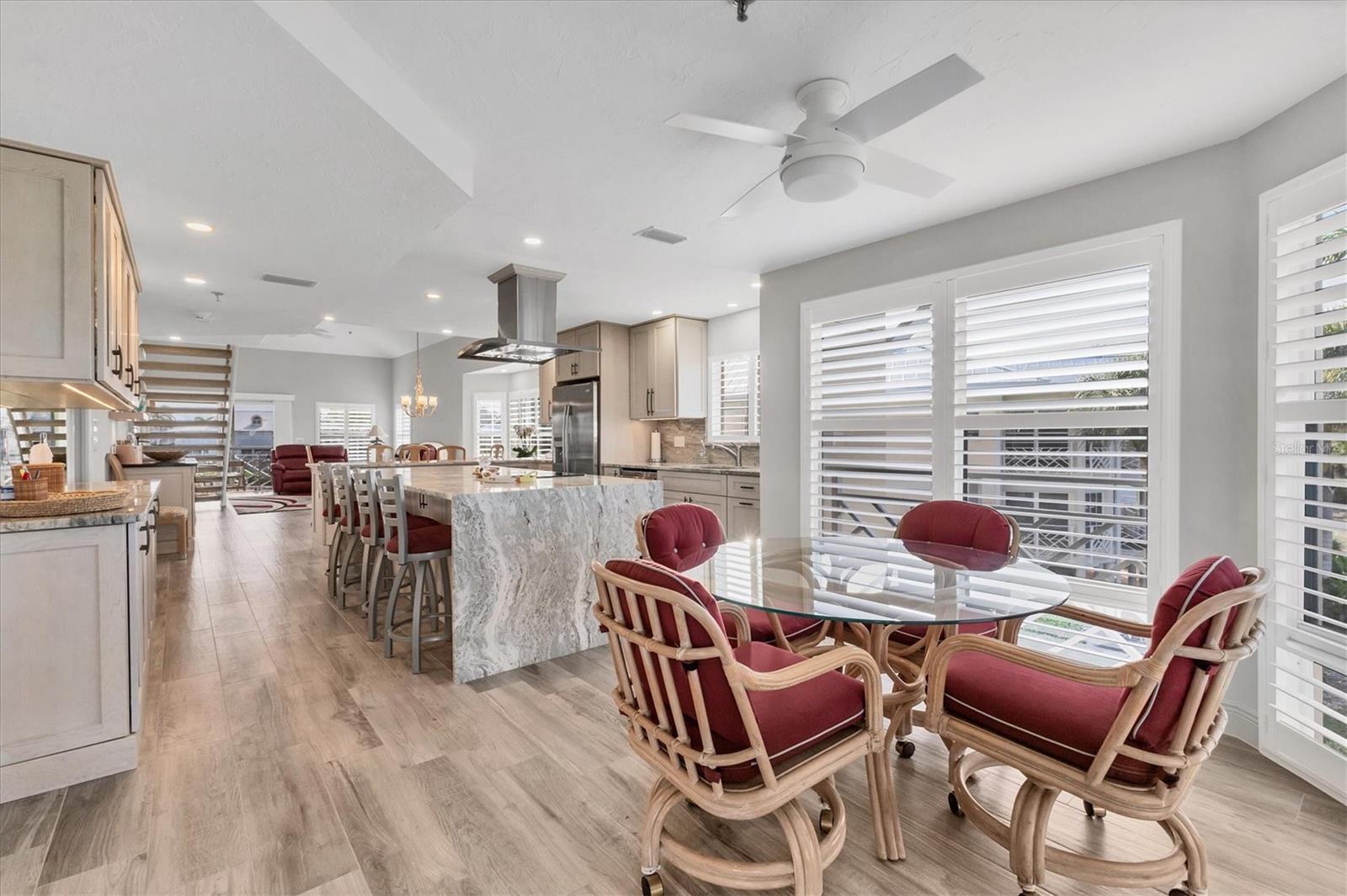 Image 4 of 42 For 11000 Placida Road 1604