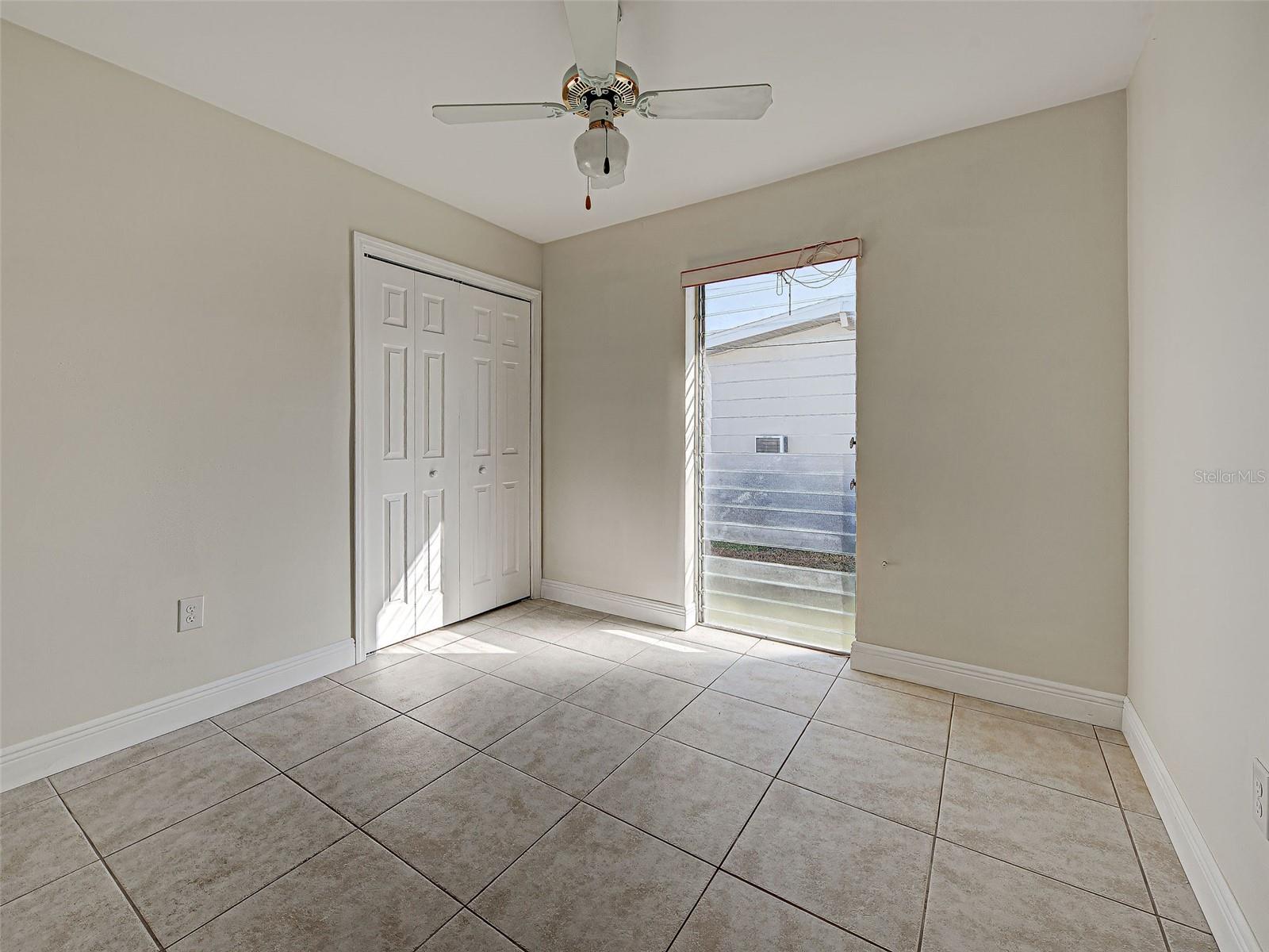 Image 21 of 37 For 534 Lindley Terrace