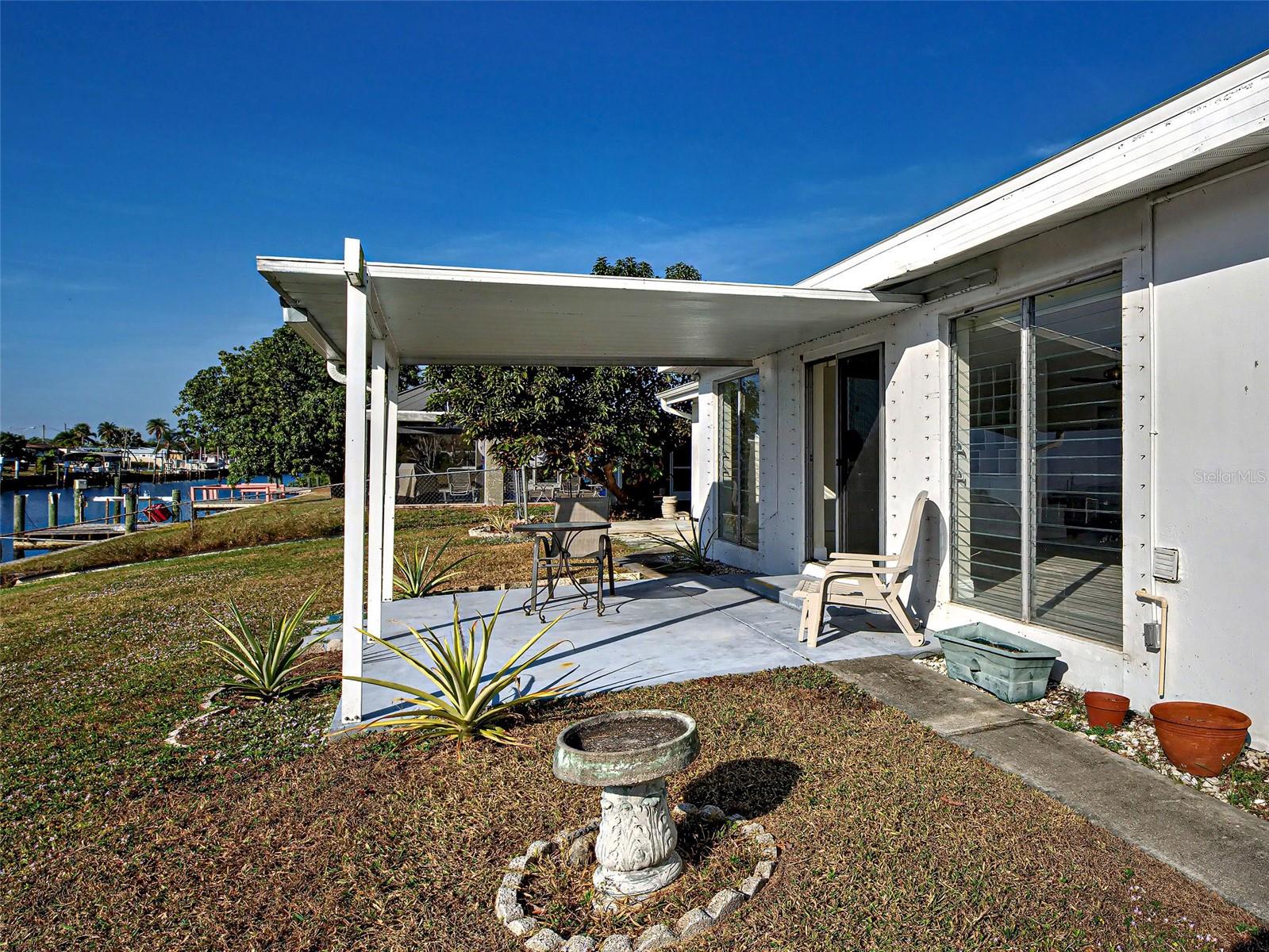 Image 27 of 37 For 534 Lindley Terrace