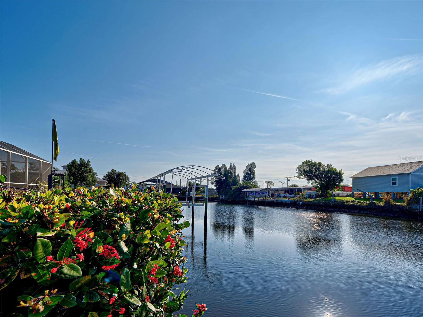 Image 5 of 37 For 534 Lindley Terrace