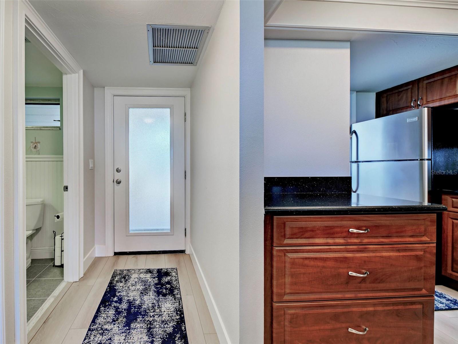 Image 10 of 67 For 1100 Tarpon Center Drive 102b