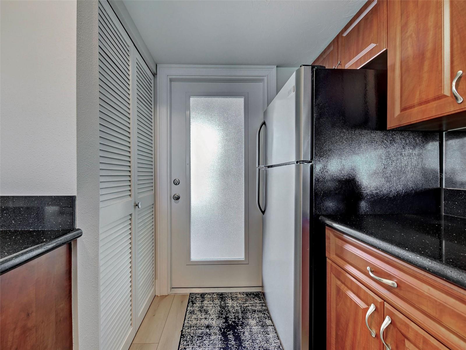 Image 13 of 67 For 1100 Tarpon Center Drive 102b