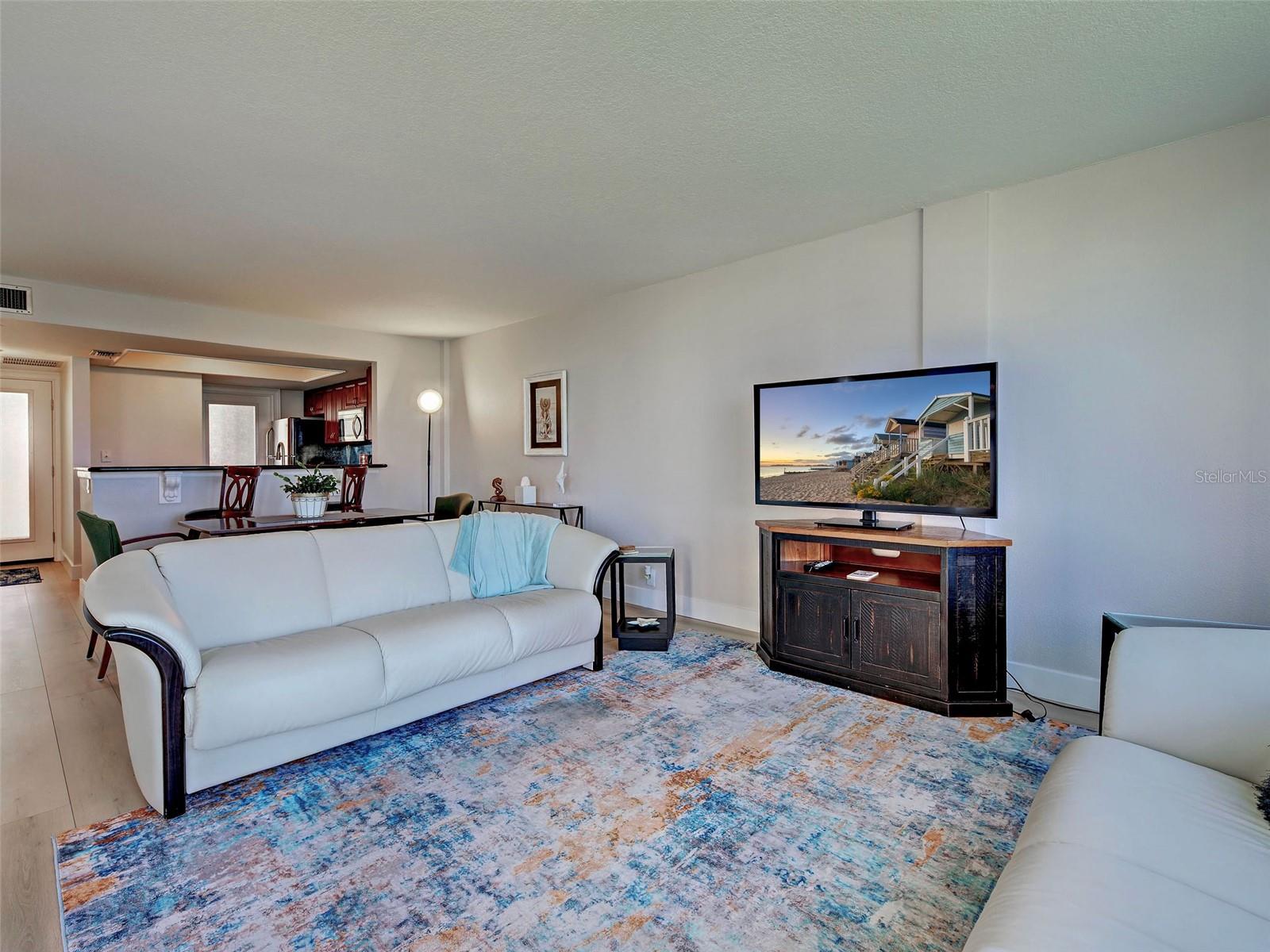 Image 22 of 67 For 1100 Tarpon Center Drive 102b