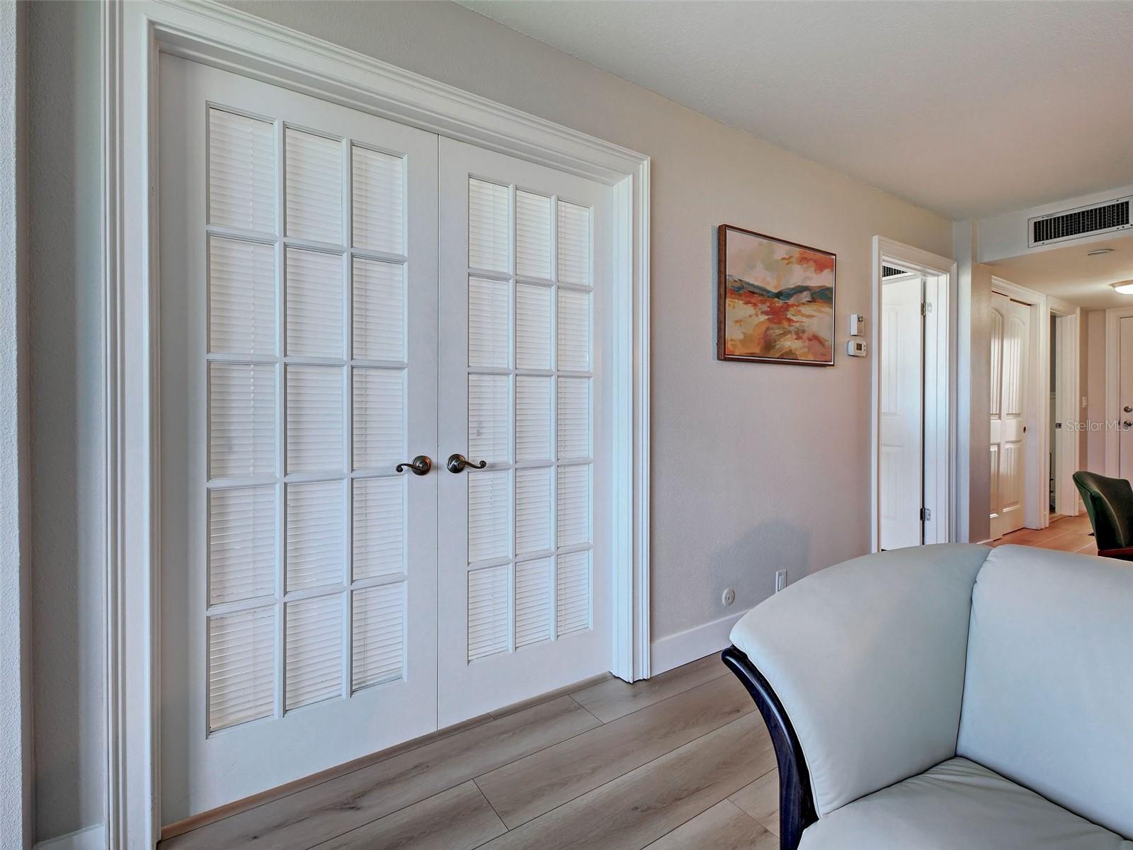 Image 29 of 67 For 1100 Tarpon Center Drive 102b