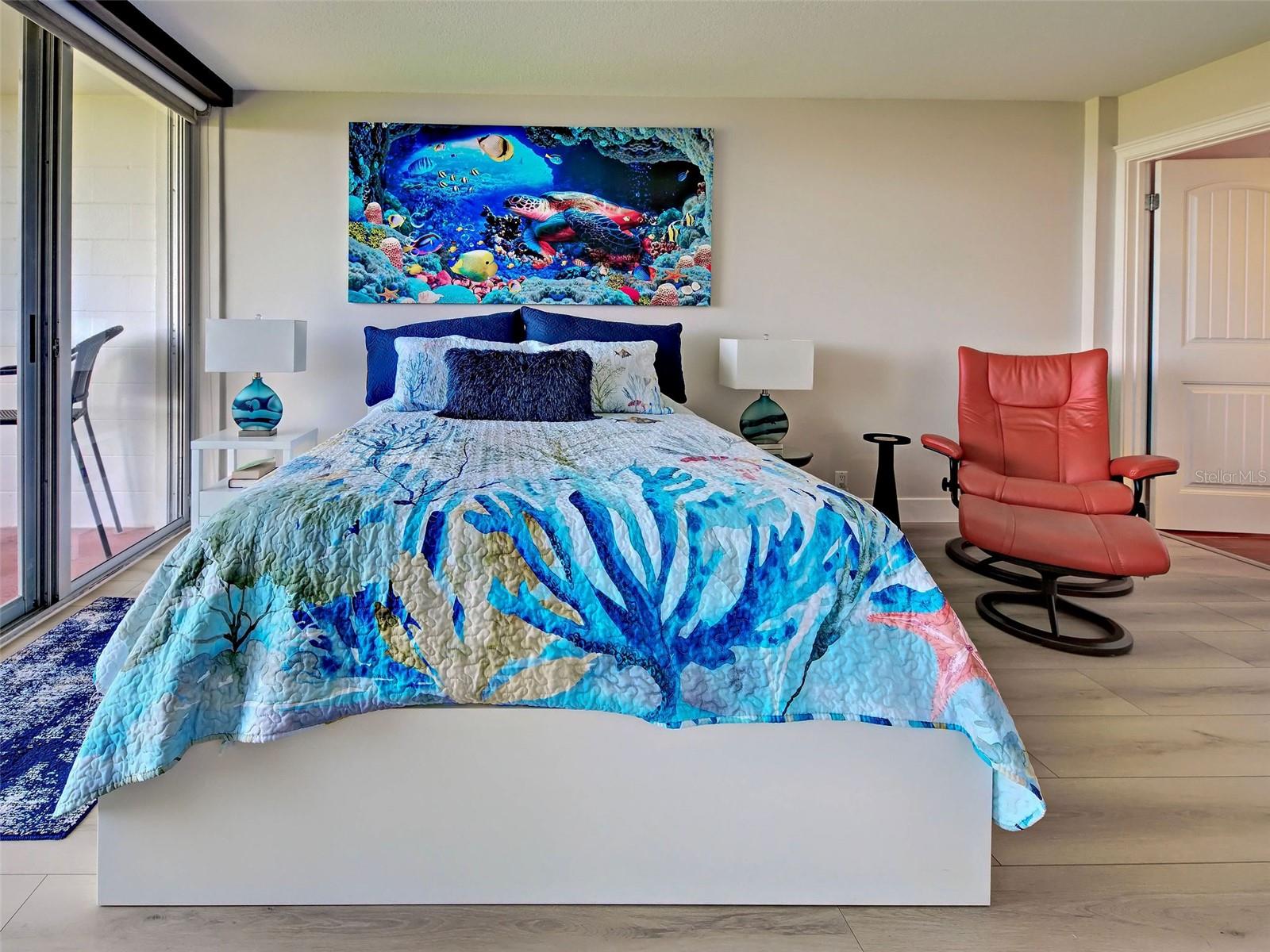 Image 35 of 67 For 1100 Tarpon Center Drive 102b